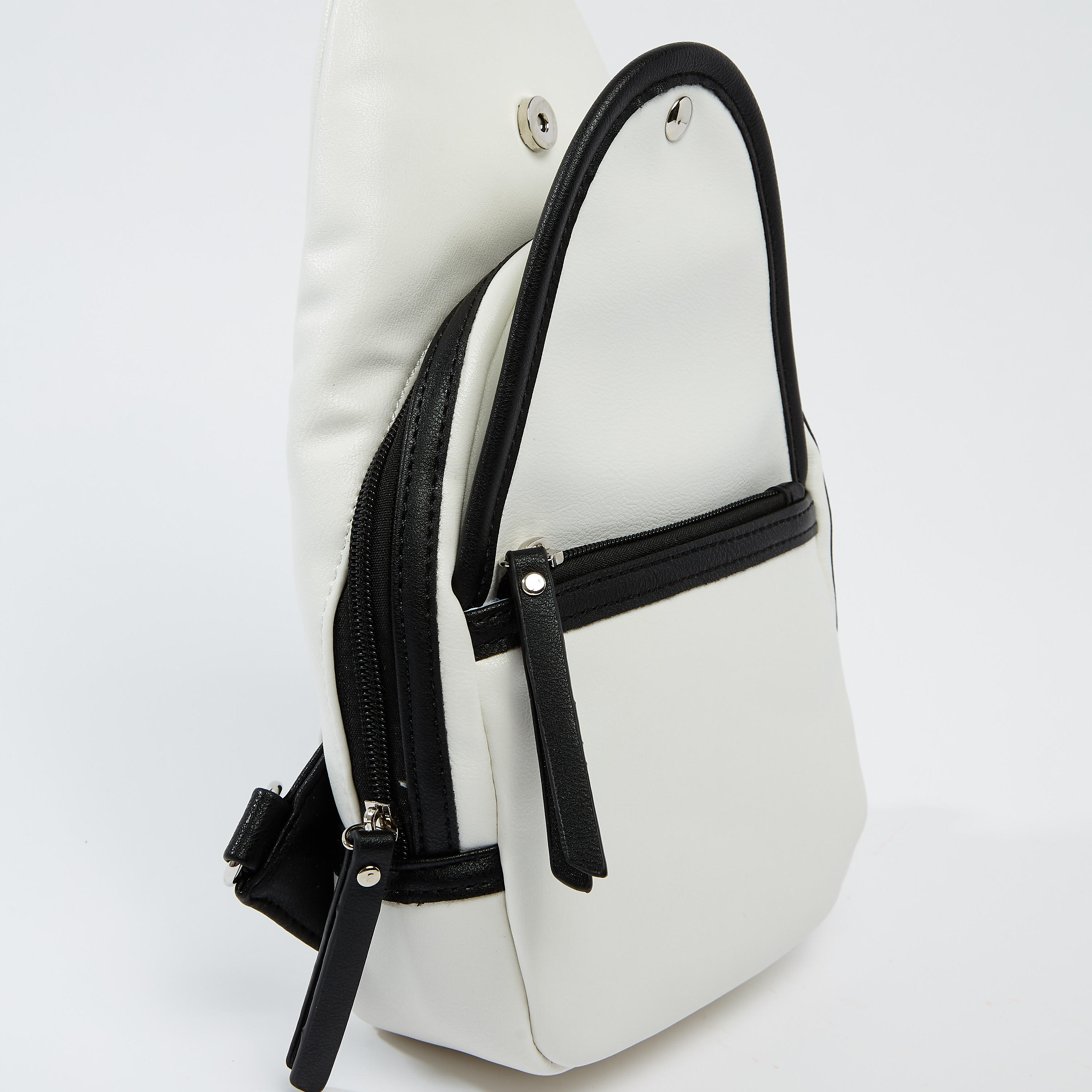 Plain Crossbody Bag with Zip Closure and Adjustable Straps-women-bagsandwallets-handbags-image-3