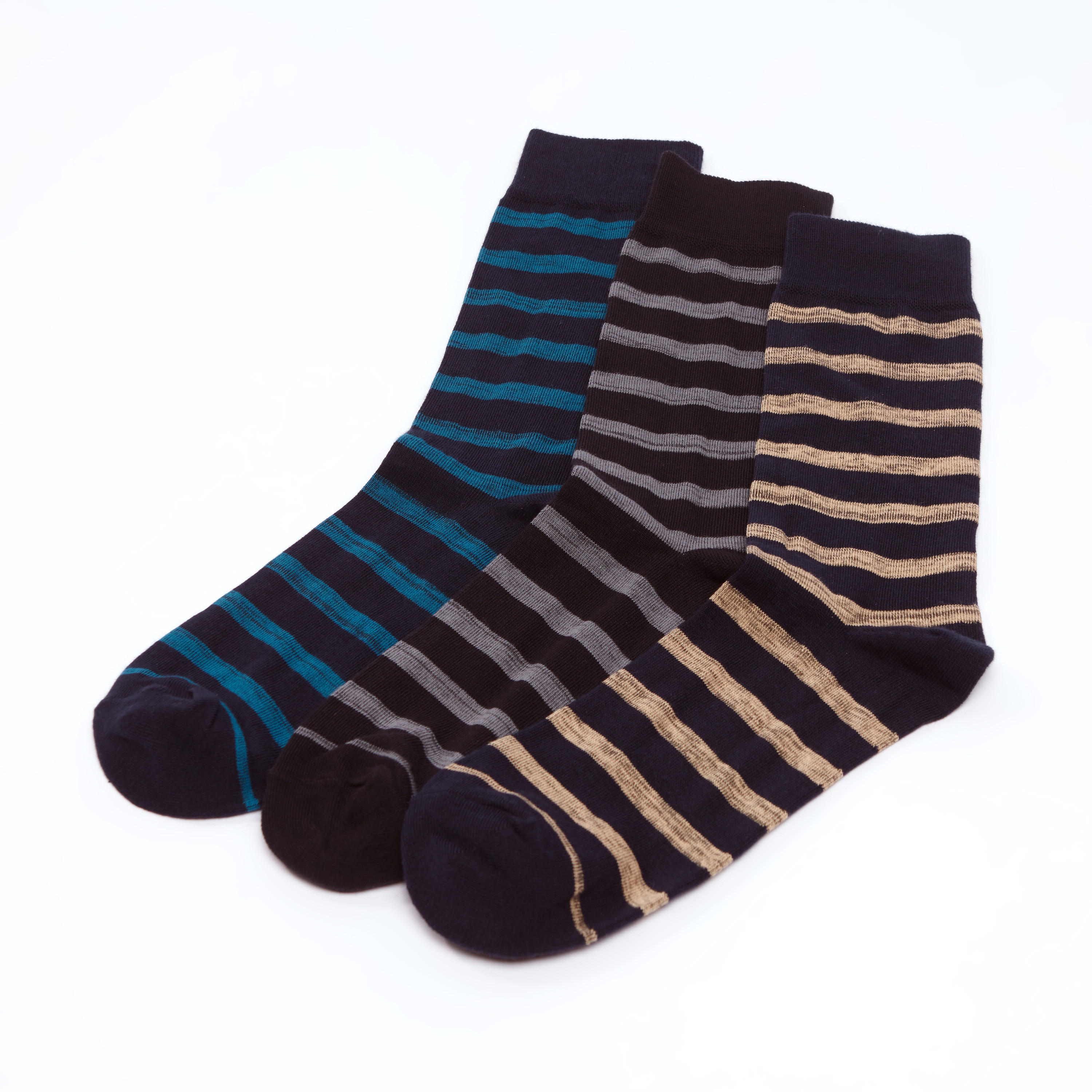 جوارب مقلّمة بطول ربلة الساق بحواف مضلّعة - طقم من 3 أزواج-men-socks-image-1