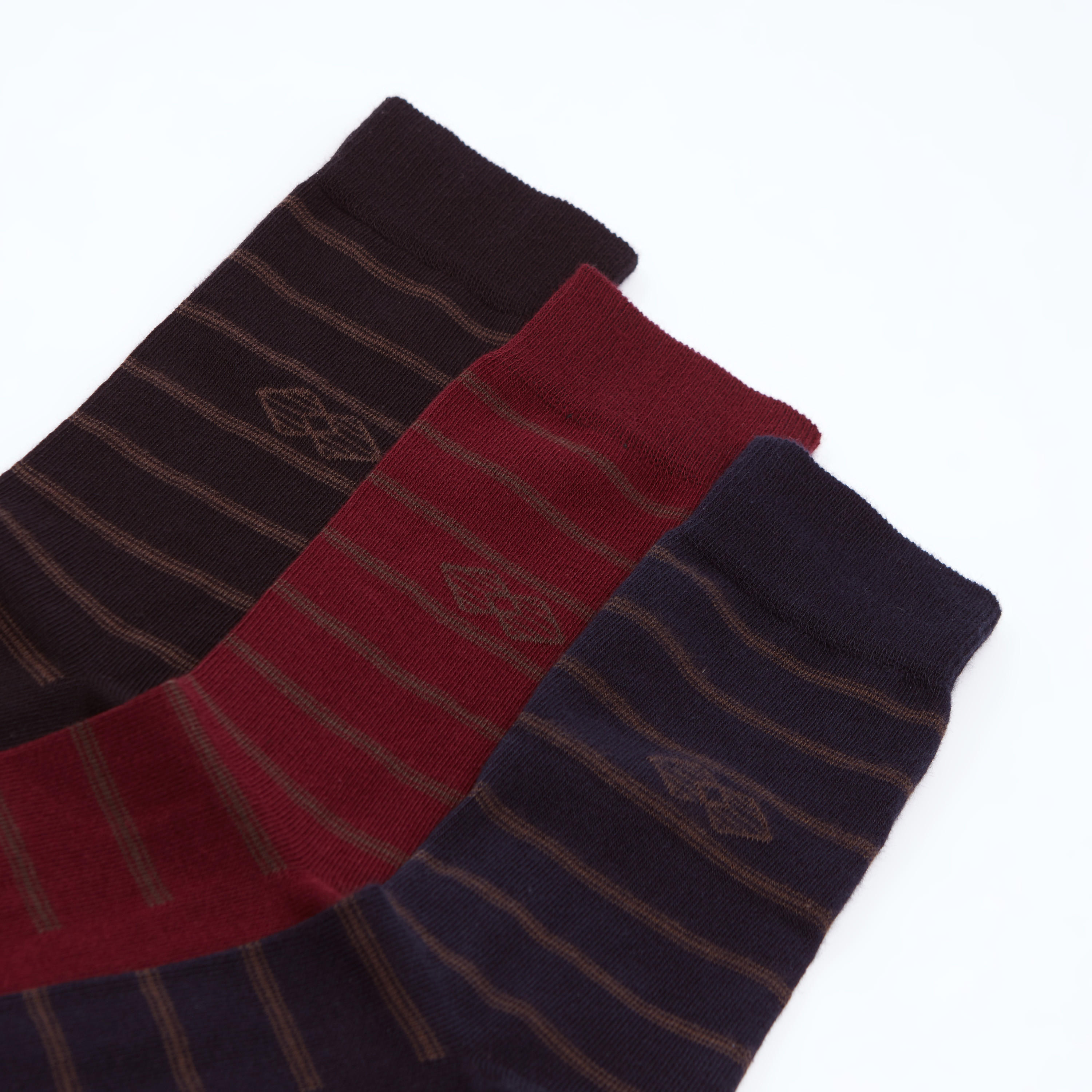 جوارب مقلّمة بطول ربلة الساق بحواف مضلّعة - طقم من 3 أزواج-men-socks-image-2