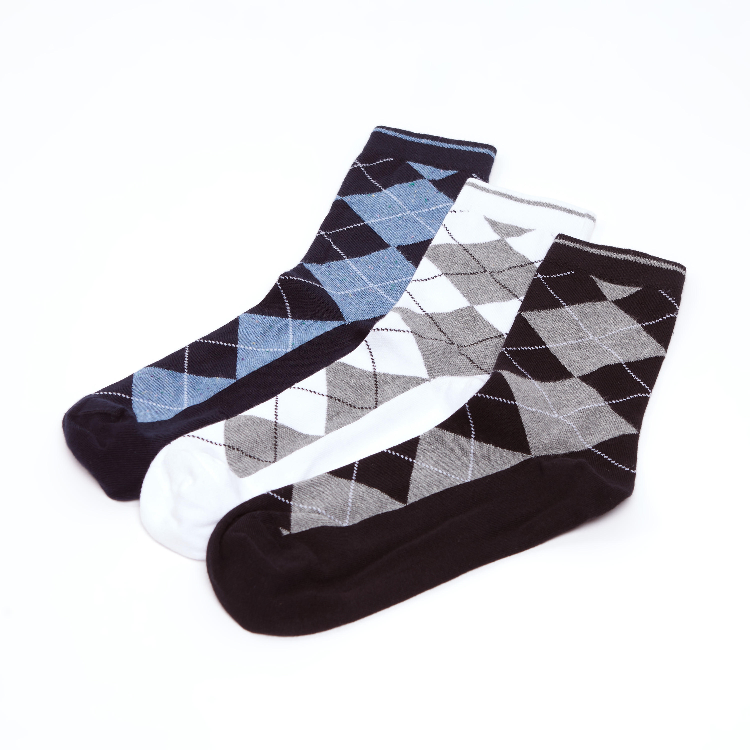 جوارب بطول أعلى الكاحل بحوّاف مطّاطية وطبعات - طقم من 3 أزواج-men-socks-image-1