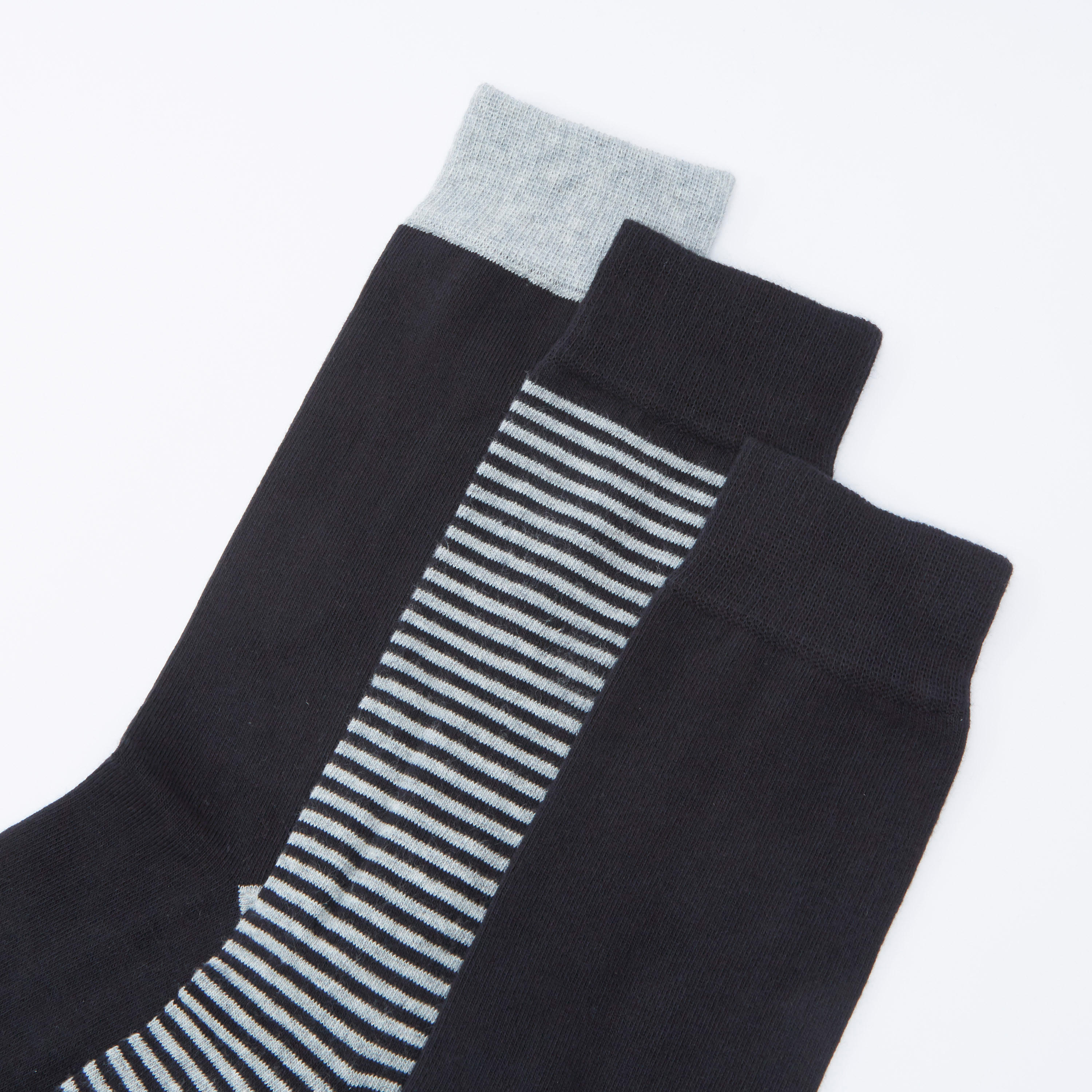 جوارب متنوعة بطول أعلى الكاحل بحواف أساور - طقم من 3 أزواج-men-socks-image-2