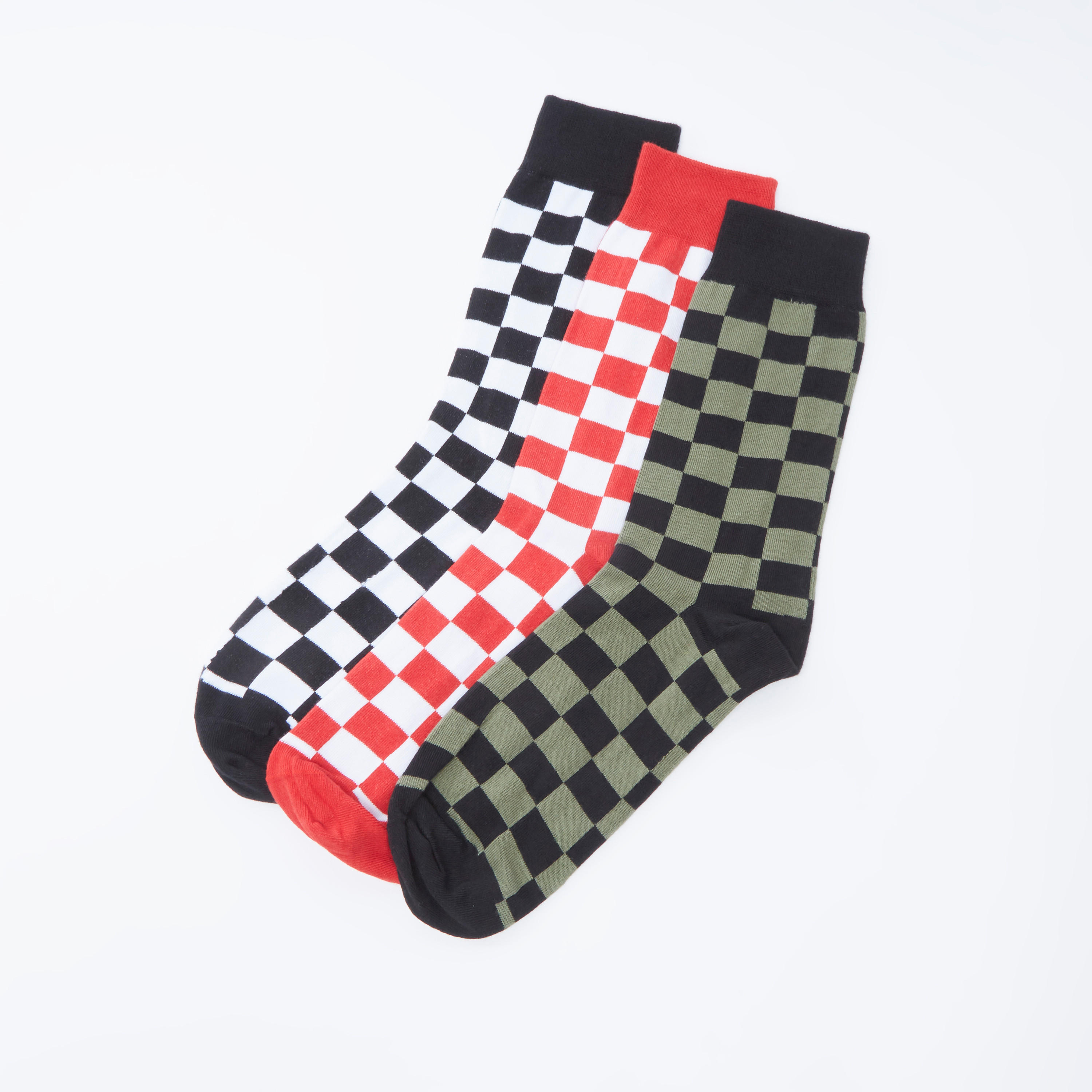 جوارب متوسطة الطول بأساور مطّاطية وطبعات - طقم من 3 أزواج-men-socks-image-1