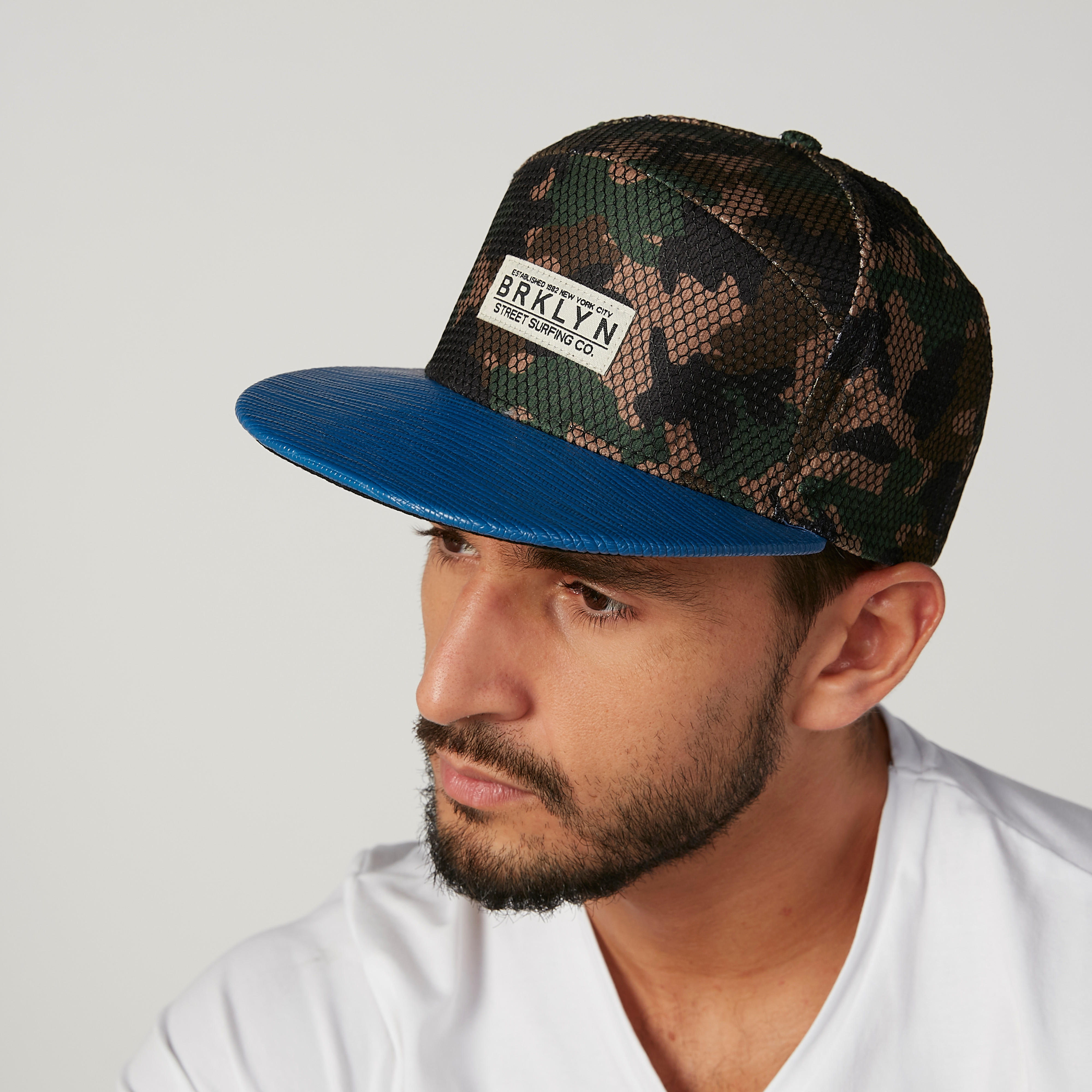 كاب بارز الملمس بزر إغلاق-men-caps-image-2