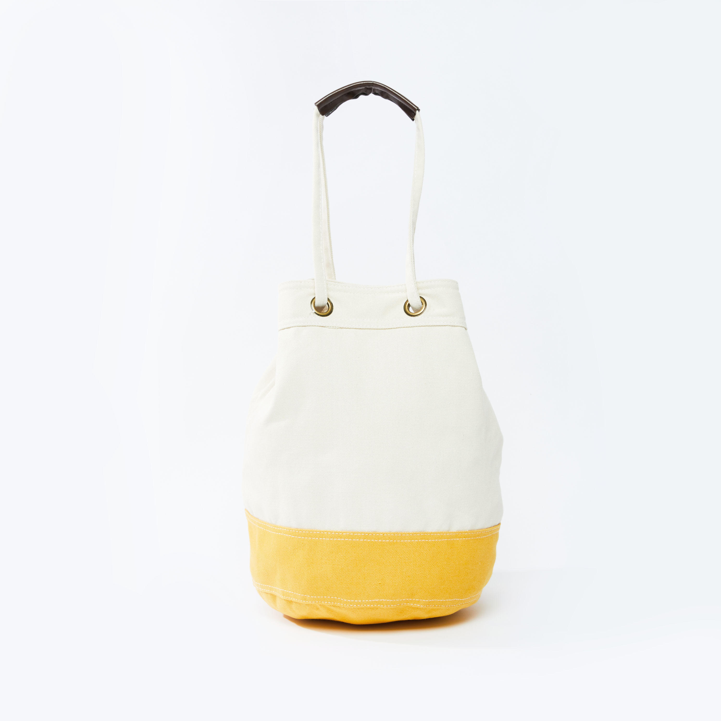شنطة يد سادة برباط إغلاق-women-bagsandwallets-handbags-image-1
