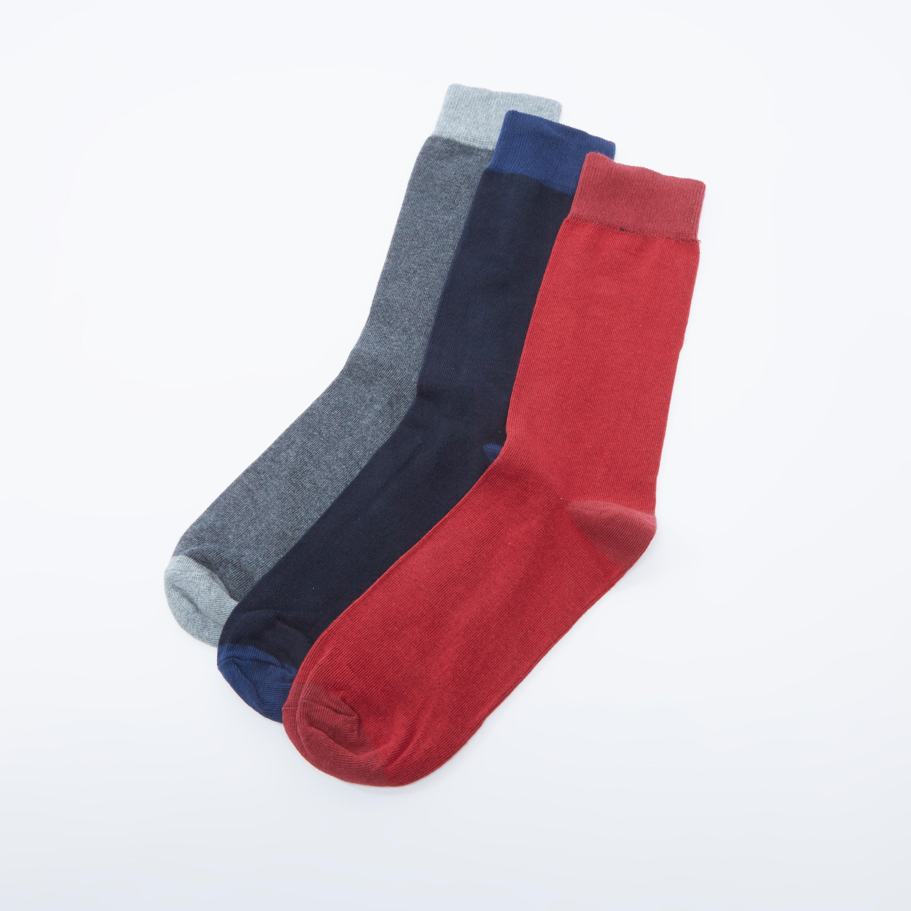 جوارب سادة بطول متوسط بحواف أساور - طقم من 3 أزواج-men-socks-image-1