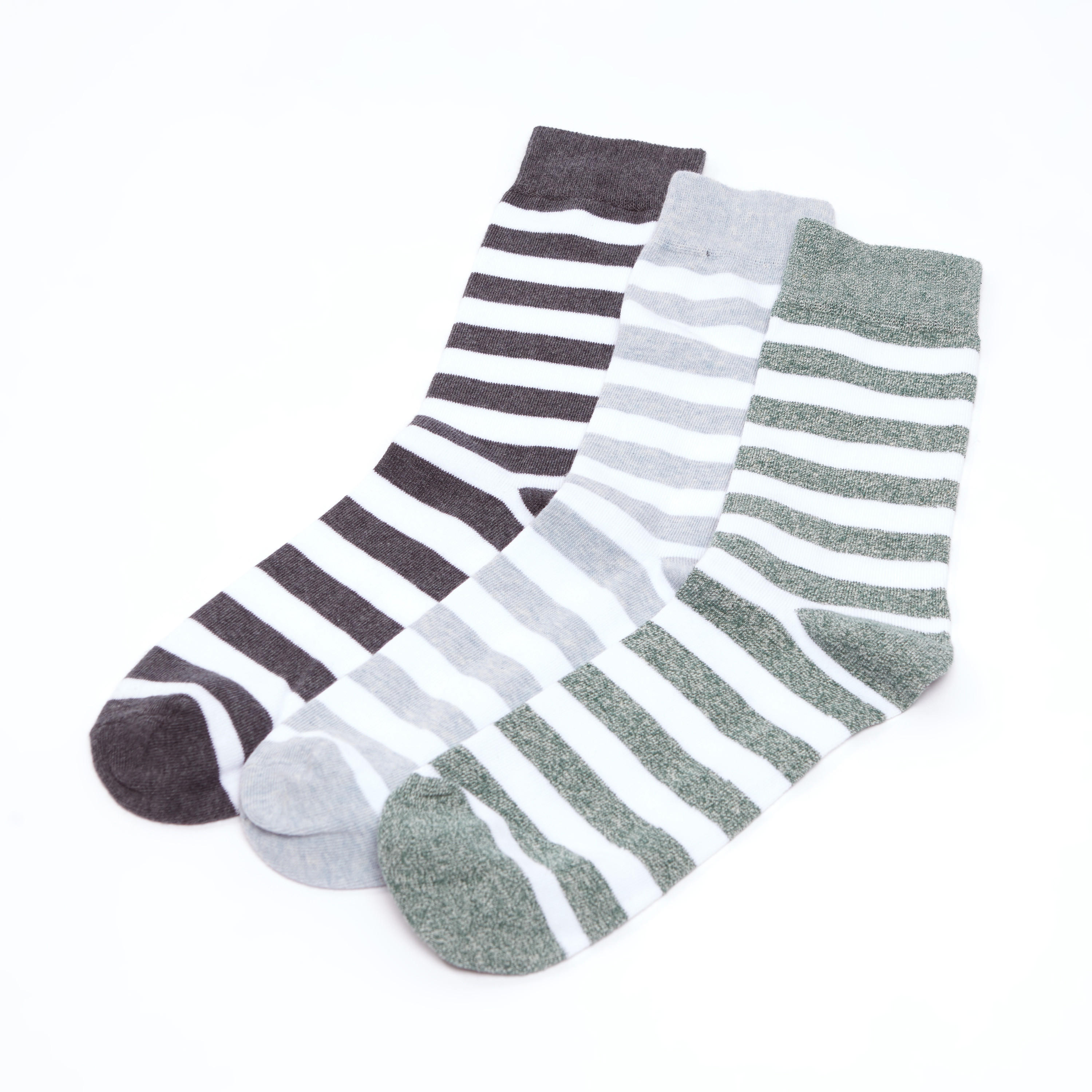 جوارب مقلّمة بطول ربلة الساق بحواف مضلّعة - طقم من 3 أزواج-men-socks-image-1
