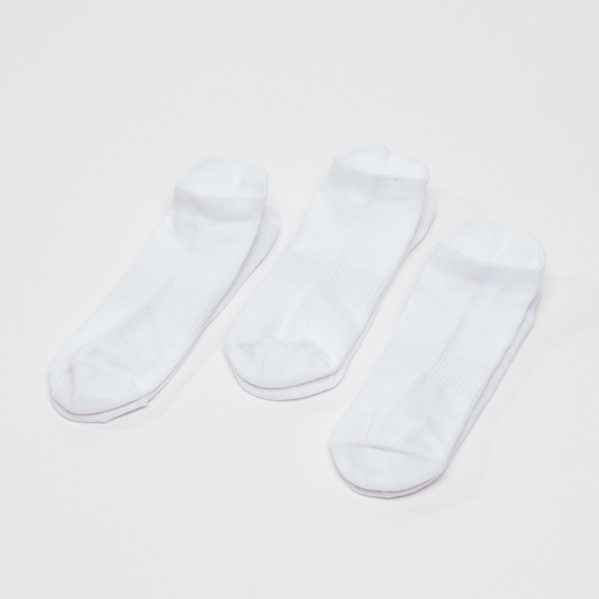 جوارب سادة بطول الكاحل بحوّاف أساور - طقم من 3 أزواج-men-socks-image-3