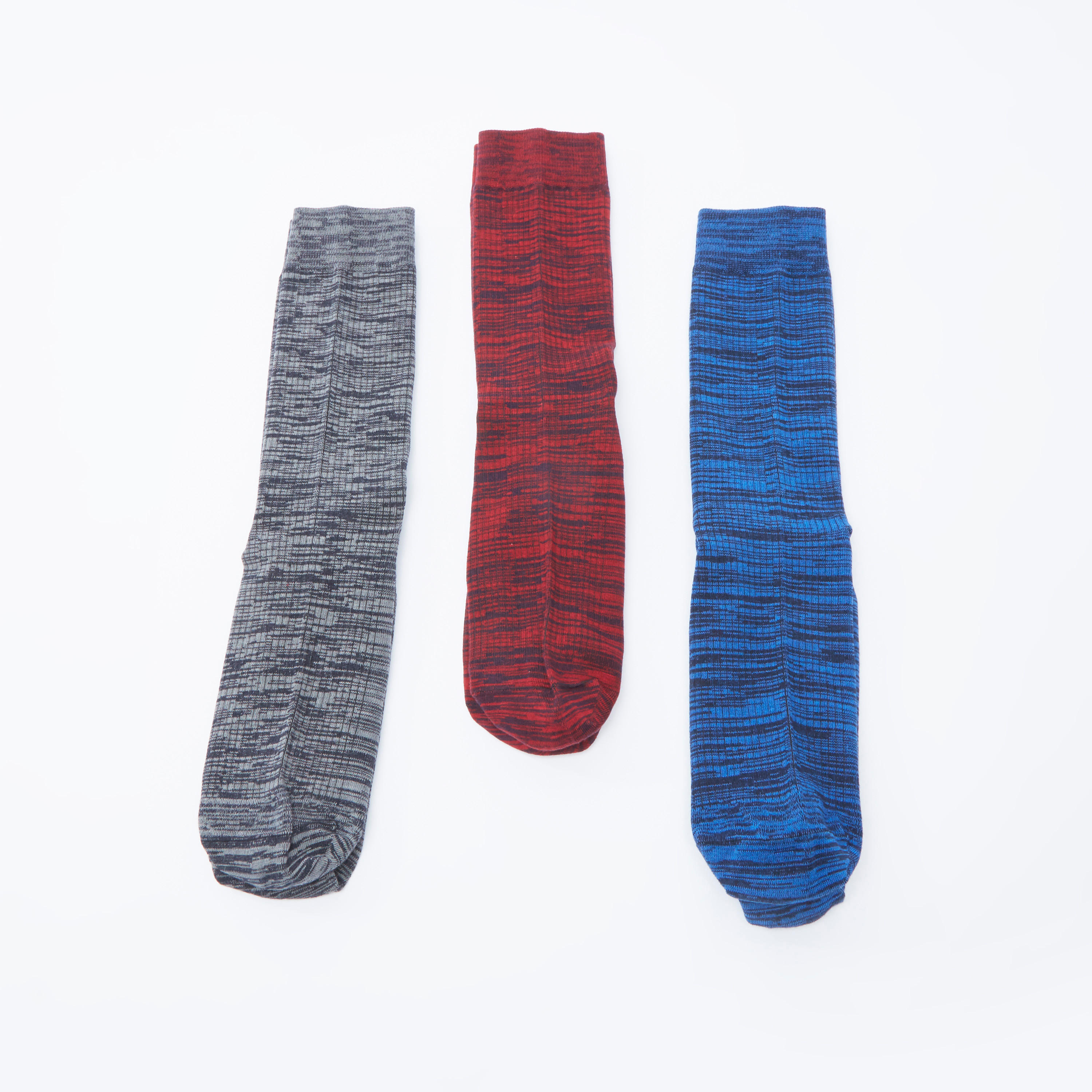 جوارب بارزة الملمس بطول ربلة الساق بحواف أساور - طقم من 3 أزواج-men-socks-image-3