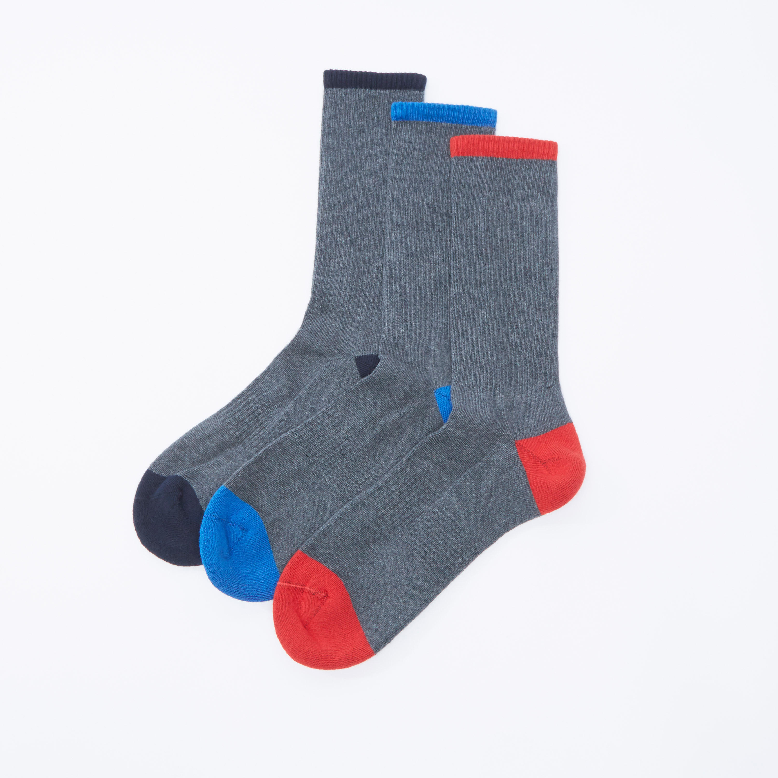 جوارب سادة بطول أعلى الكاحل بحواف أساور - طقم من 3 أزواج-men-socks-image-1