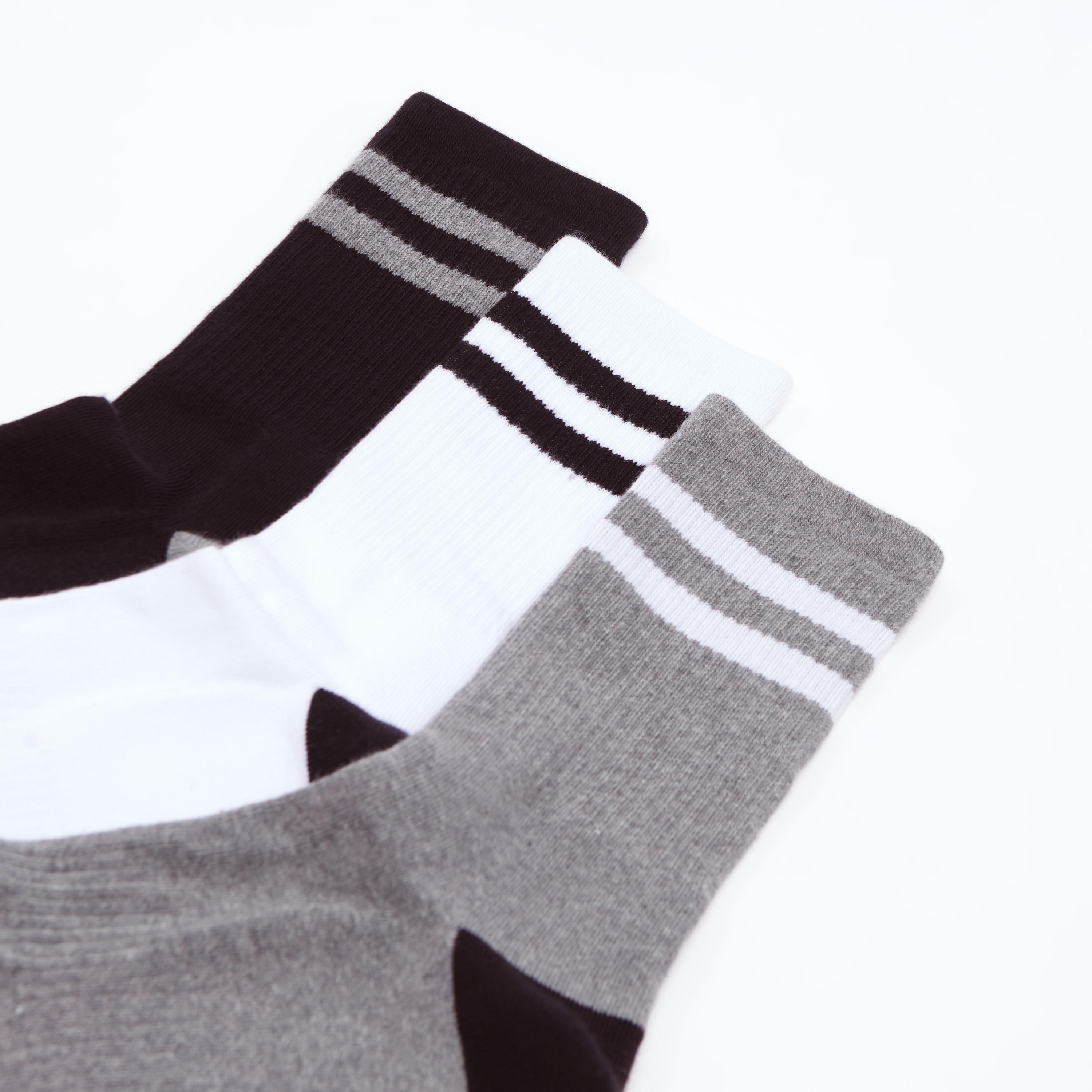 جوارب قطنية بطول ربلة الساق بارزة الملمس - طقم من 3 أزواج-men-socks-image-2