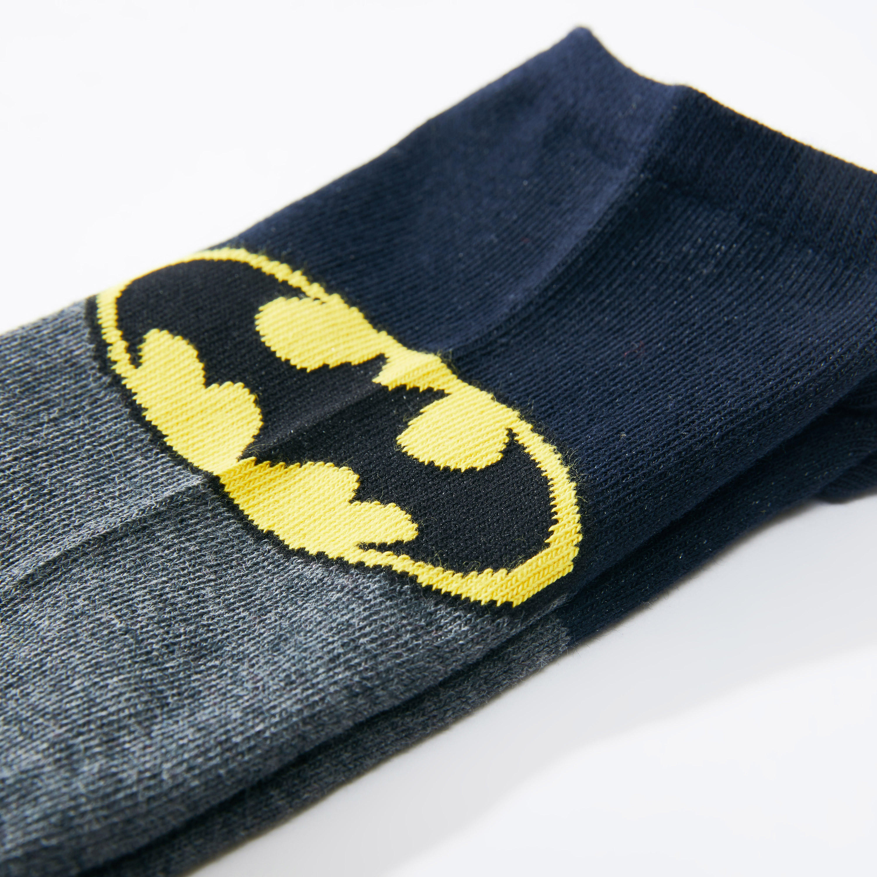 جوارب بطول الكاحل بحواف أساور وطبعات باتمان-men-socks-image-2