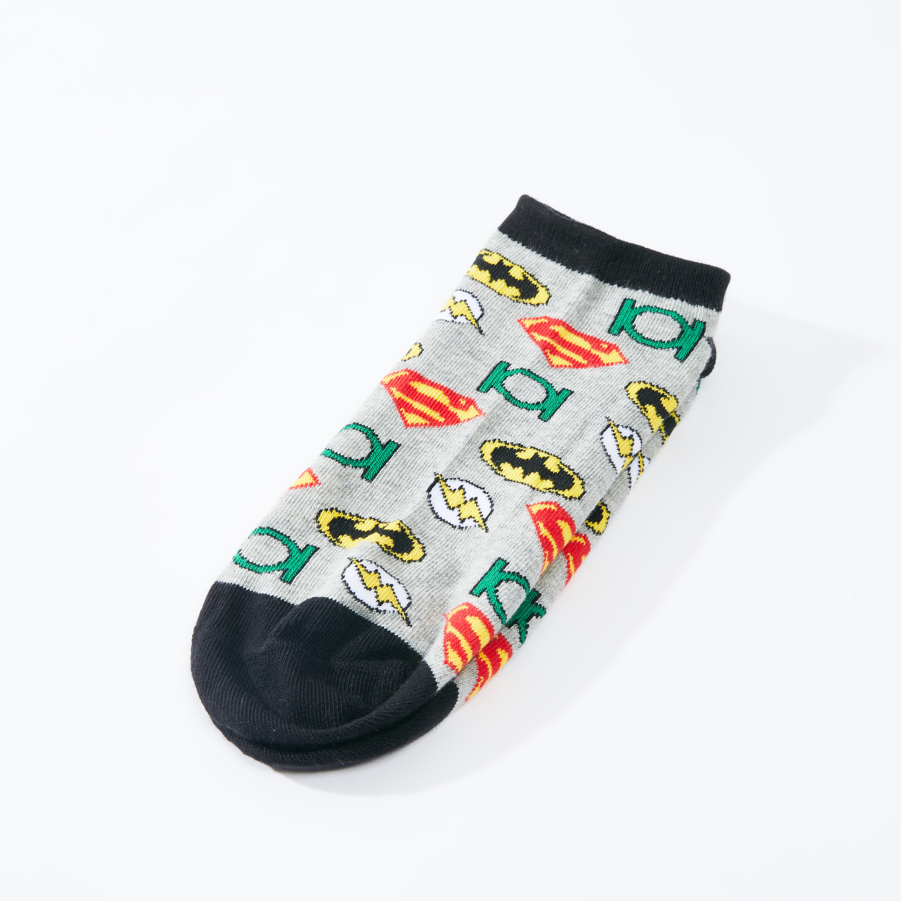 Justice League Printed Ankle Length Socks with Cuffed Hem-men-socks-image-3