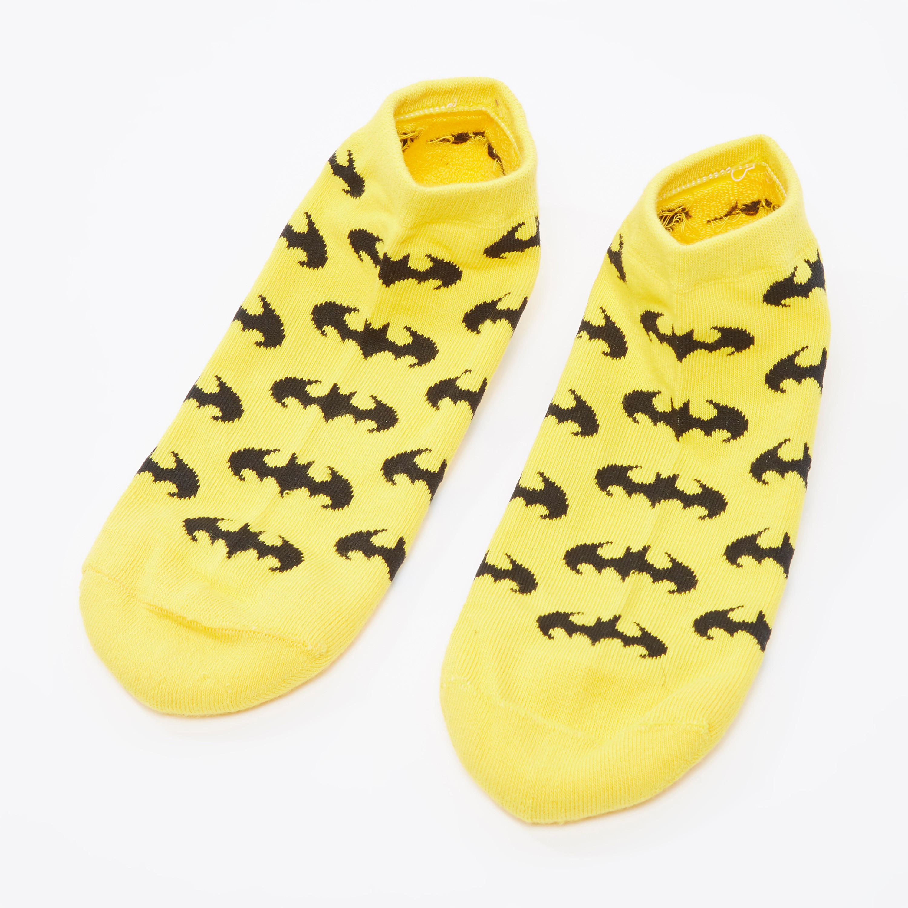 Batman Printed Ankle Length Socks with Cuffed Hem-men-socks-image-2