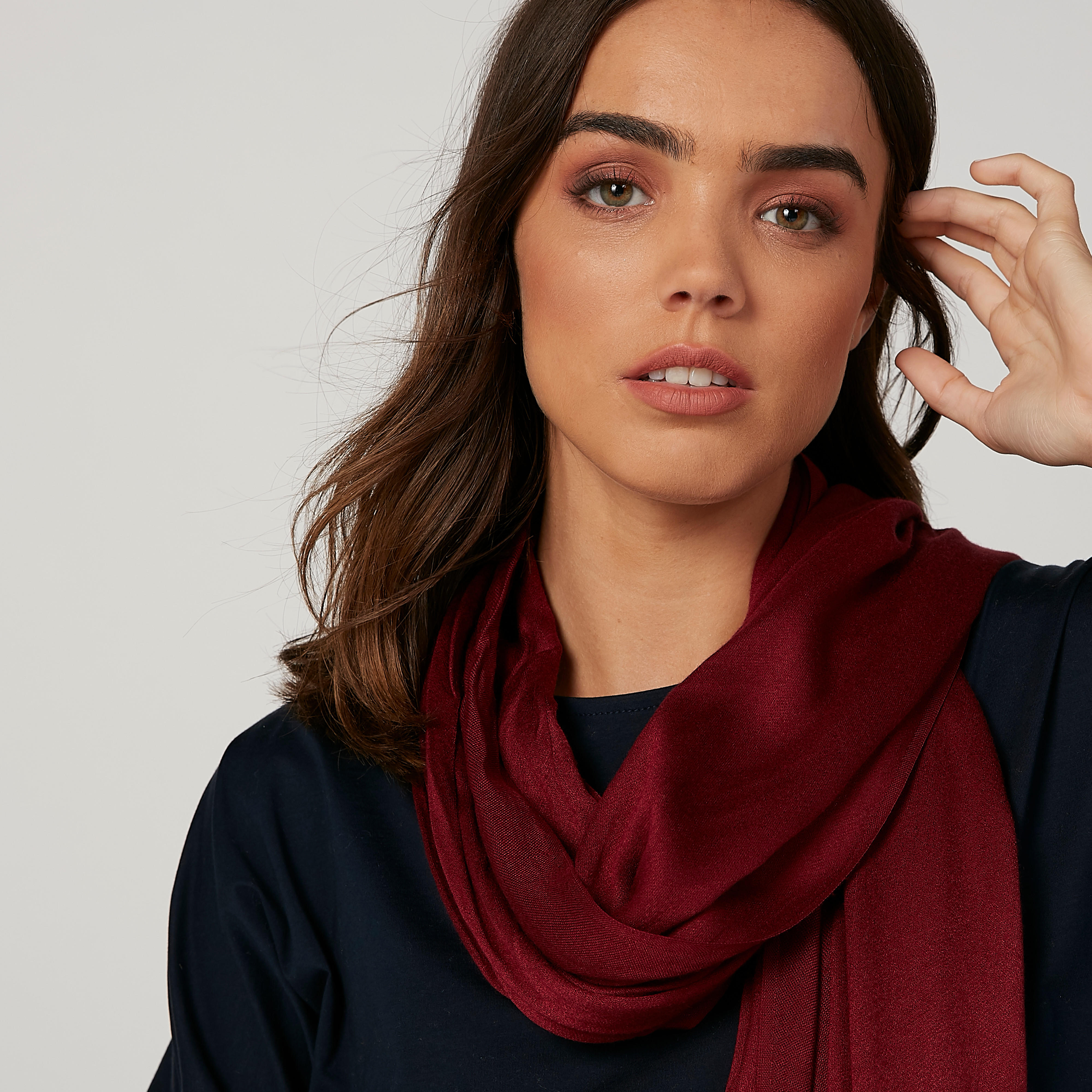 وشاح سادة-women-clothingaccessories-scarves-image-2