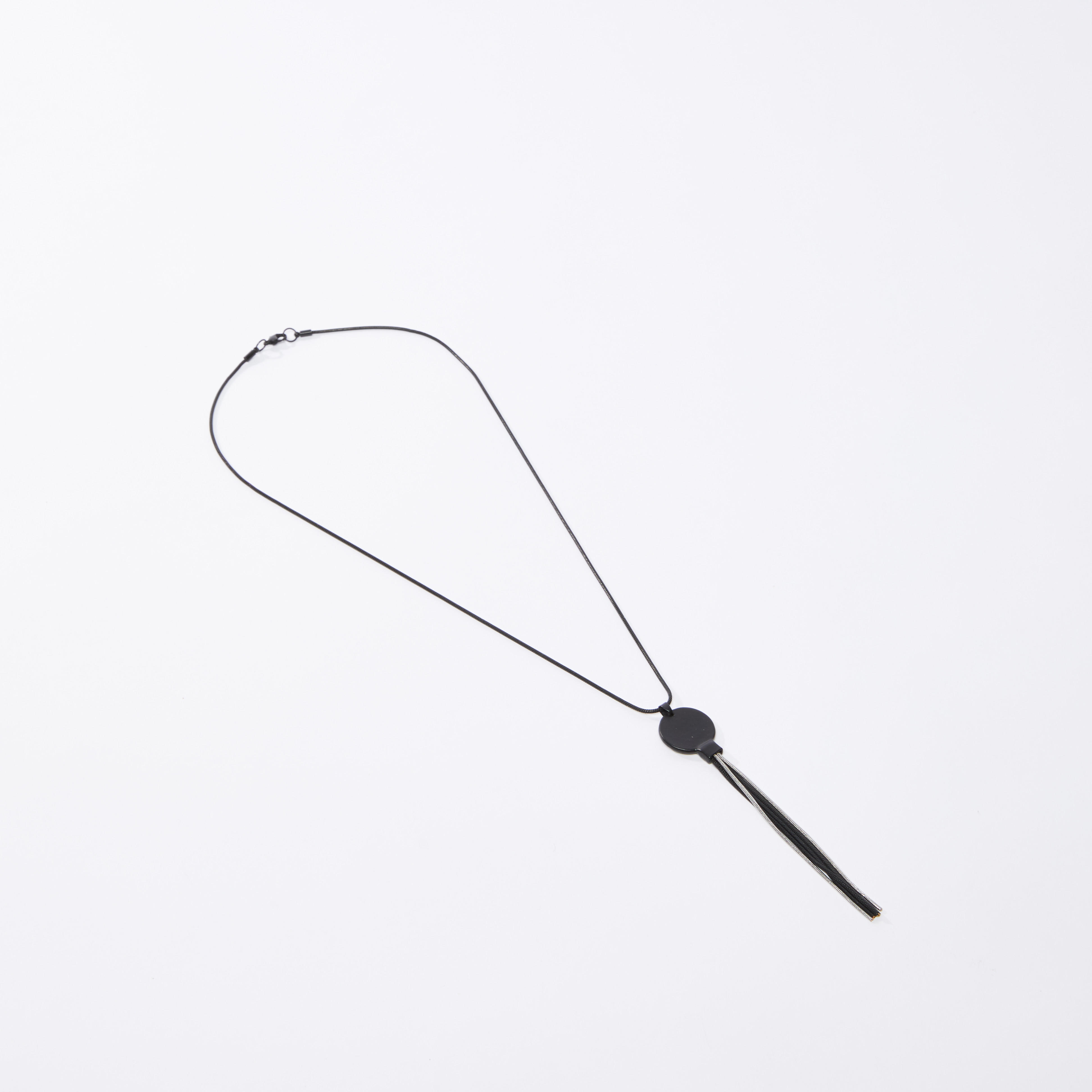 عقد مزيّن بدلّاية ومشبك إغلاق-men-watchesandjewellery-necklacesandpendants-image-1