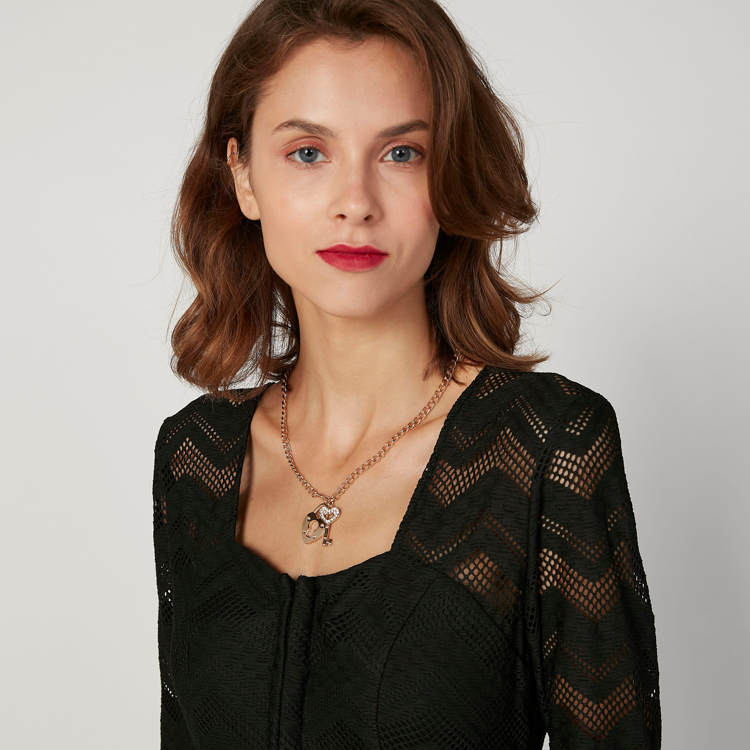 Embellished Pendant Necklace with Lobster Clasp-women-watchesandjewellery-jewellery-necklacesandpendants-image-2