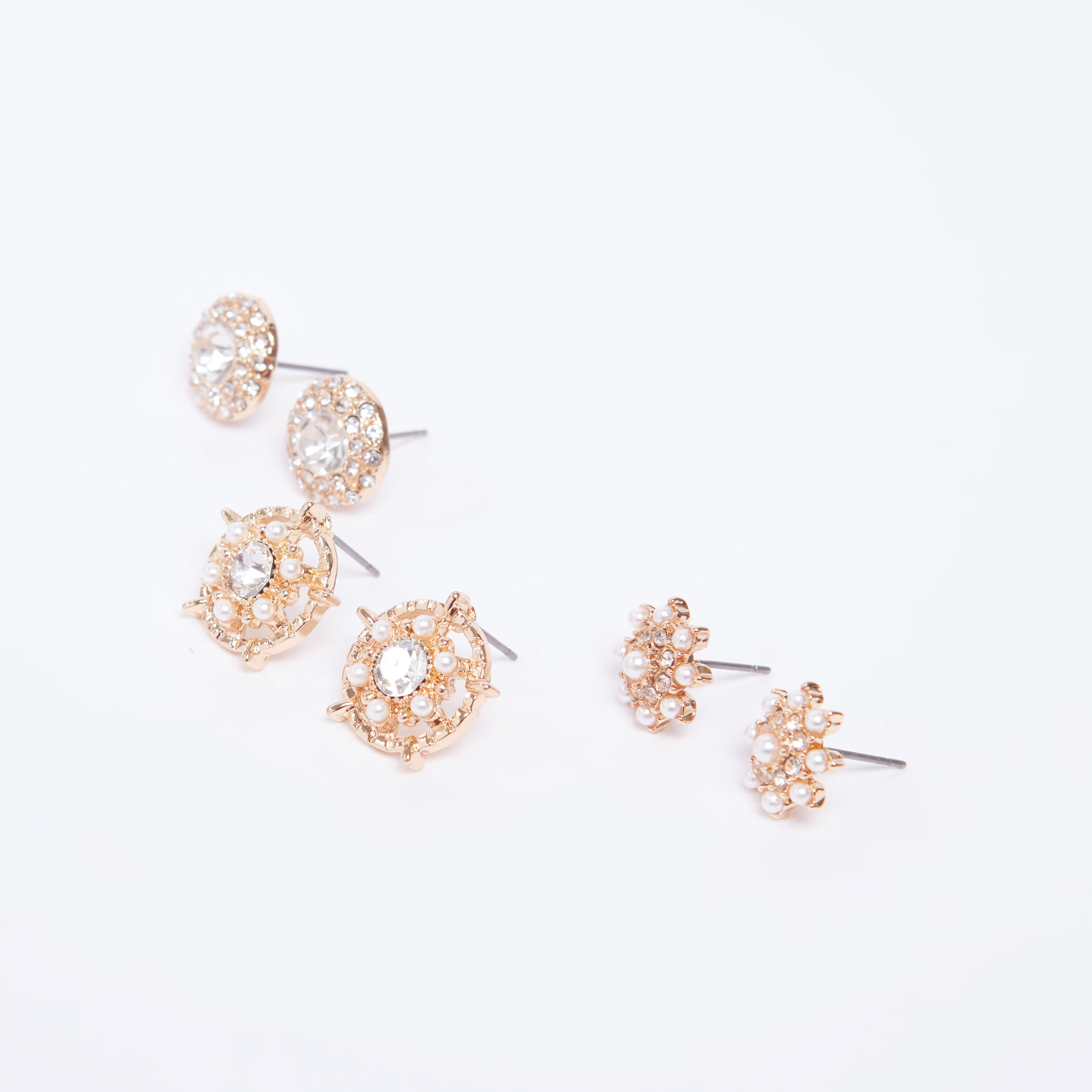حلقان مرصّعة بمكبس إغلاق - طقم من 3 أزواج-women-watchesandjewellery-jewellery-earrings-image-3
