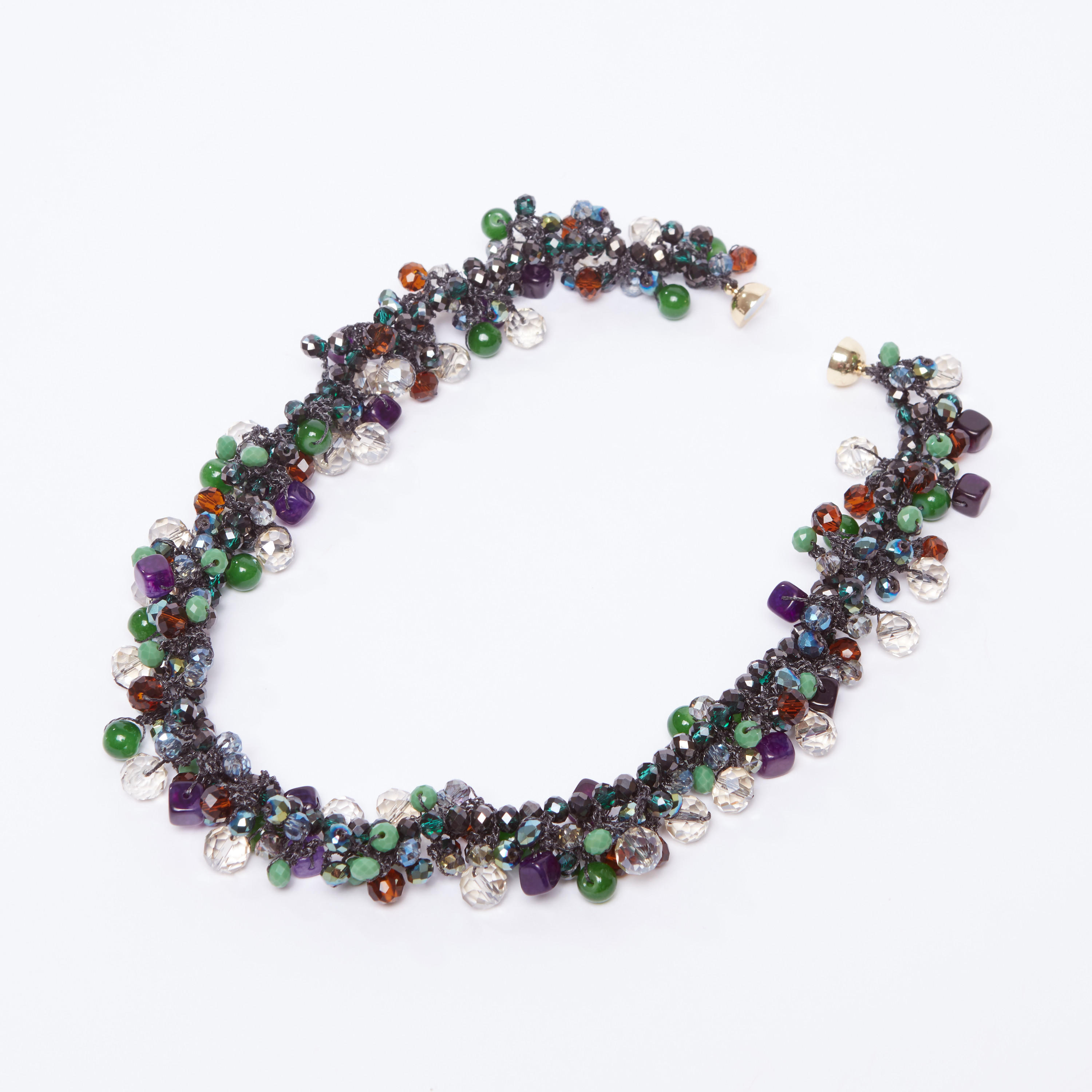 عقد مزين بمشبك مغناطيسي-women-watchesandjewellery-jewellery-necklacesandpendants-image-3