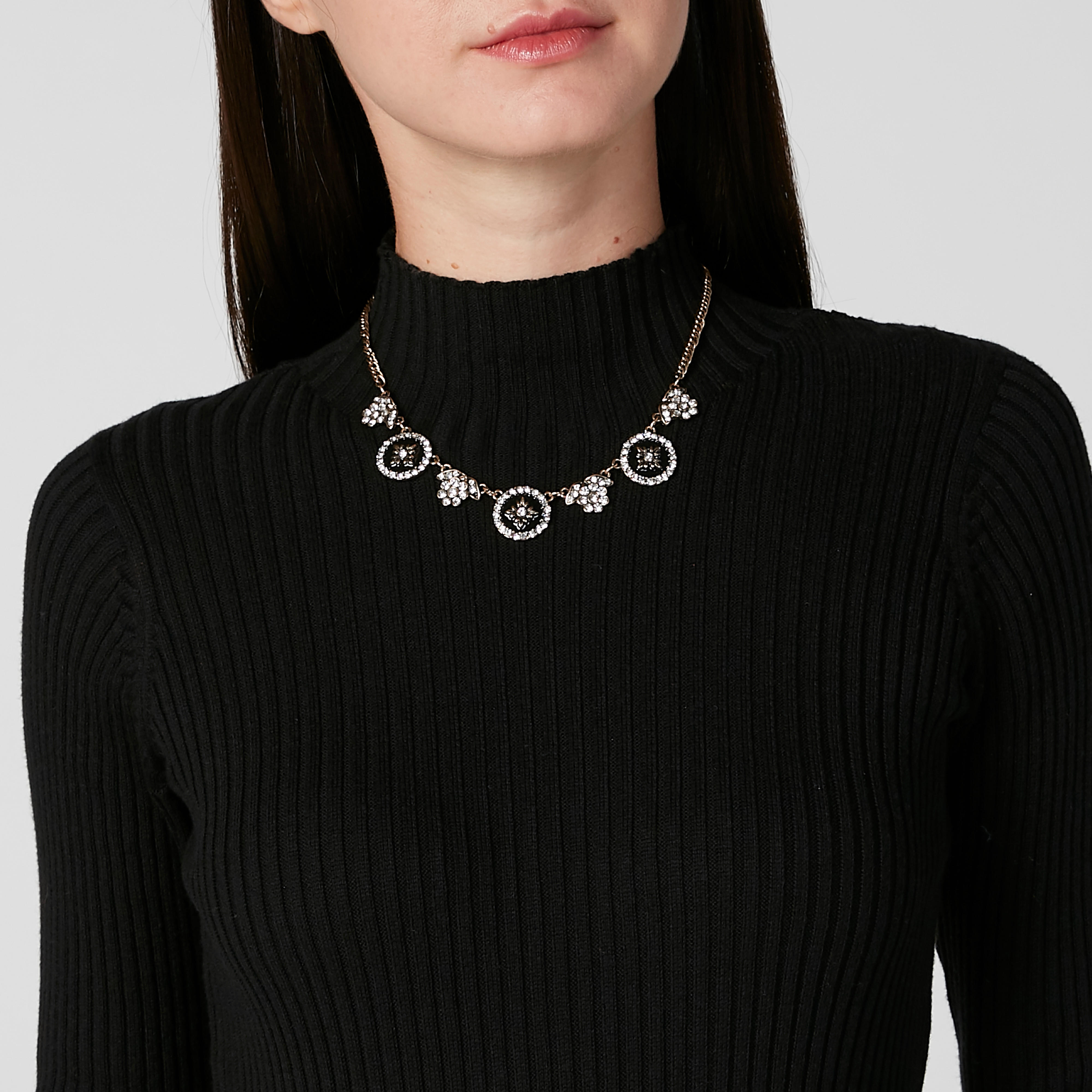 عقد مزيّن بمشبك إغلاق-women-watchesandjewellery-jewellery-necklacesandpendants-image-2
