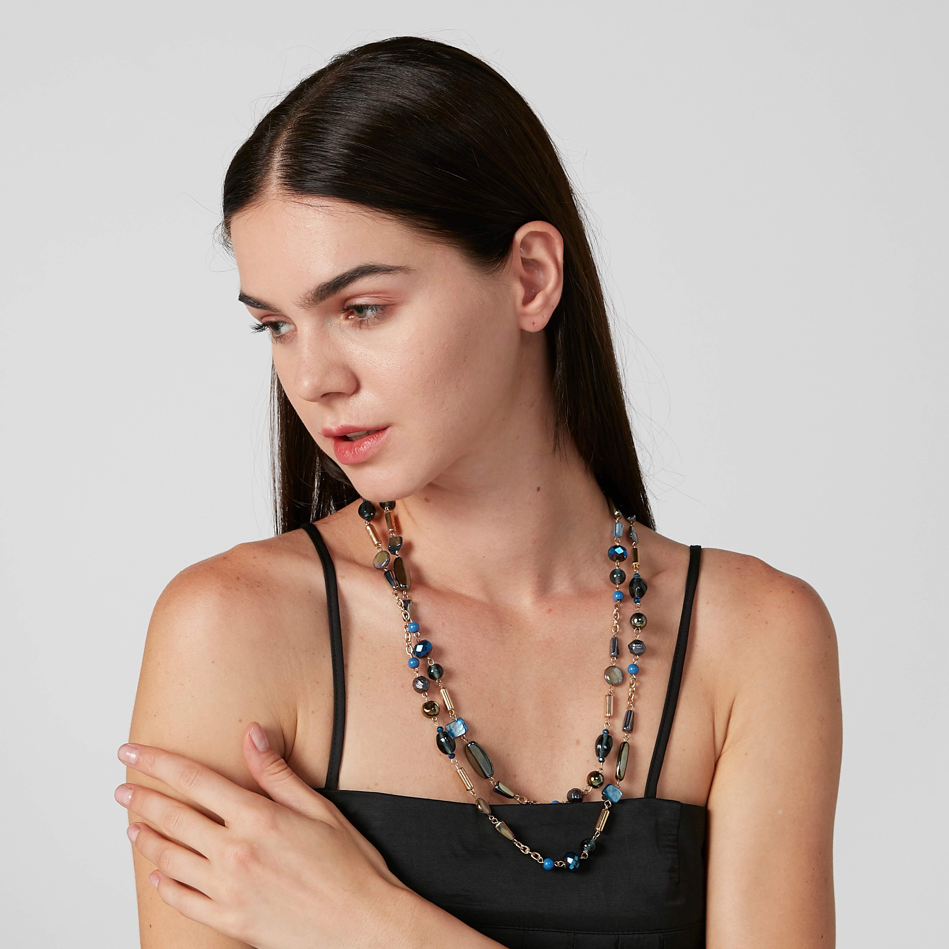 Embellished Necklace-women-watchesandjewellery-jewellery-necklacesandpendants-image-2