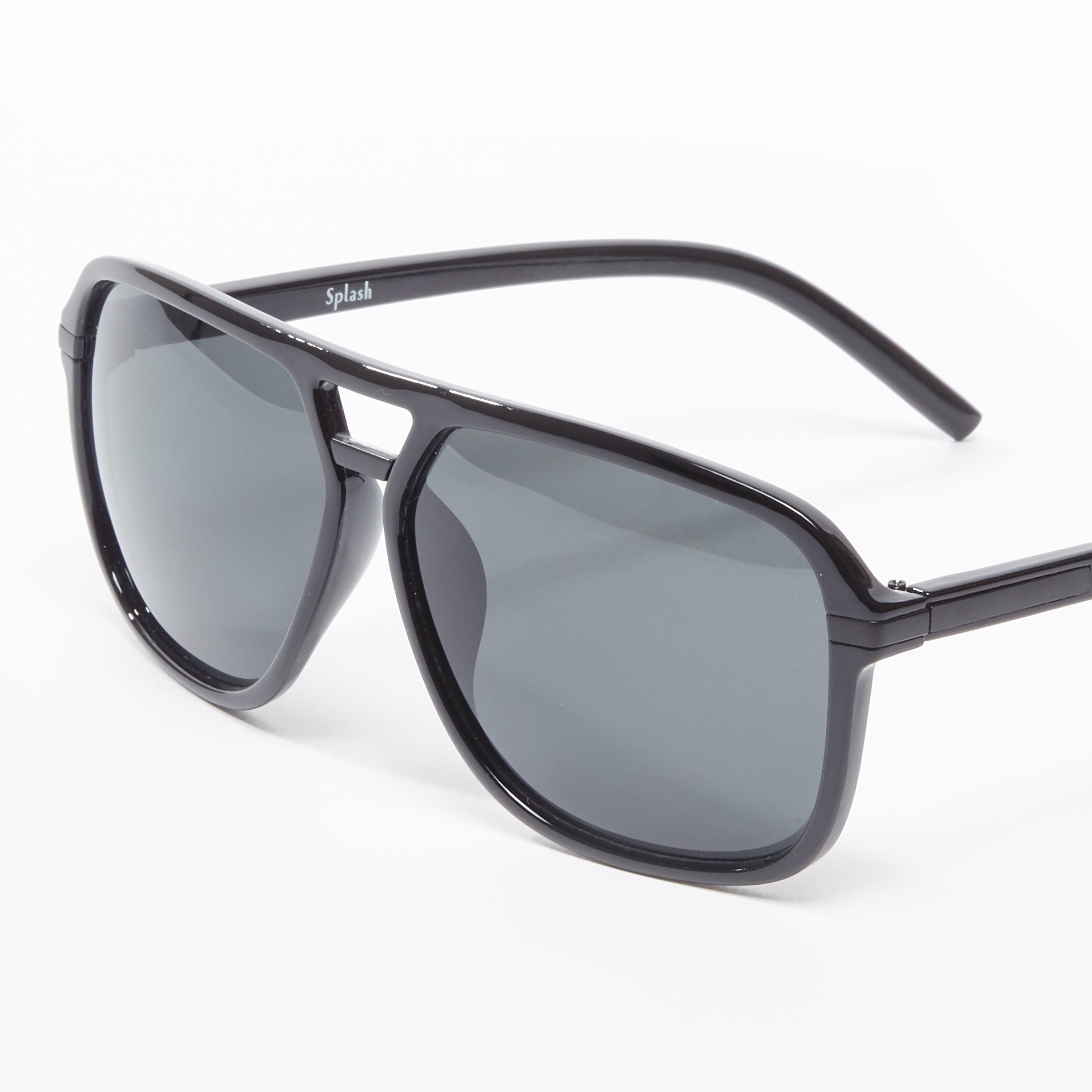 نظّارة شمسيّة واي فيرار بإطار كامل ووسادات أنف-men-sunglasses-image-3