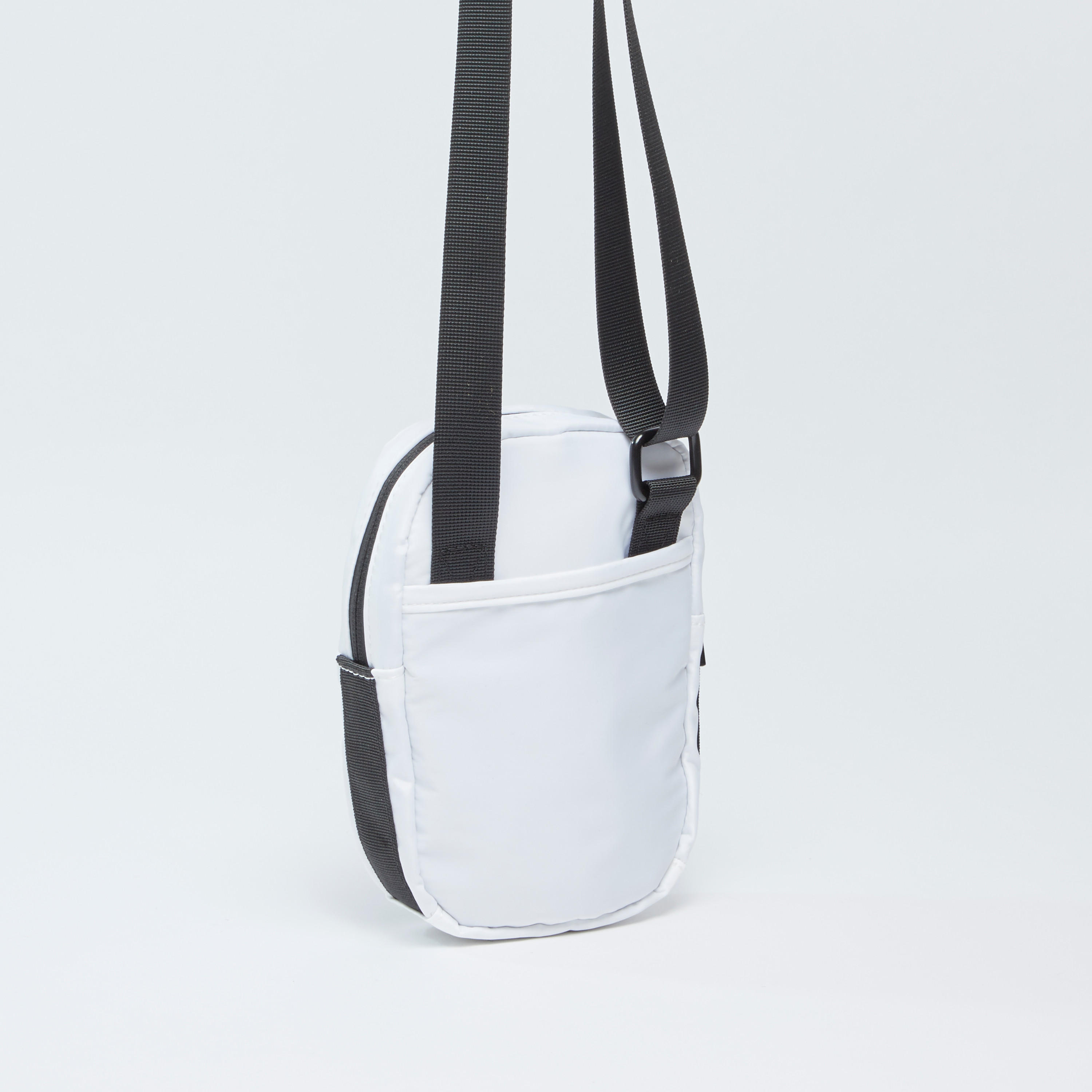 شنطة ماسنجر بسحّاب إغلاق وحمالات قابلة للتعديل وطبعات-men-bags-image-3