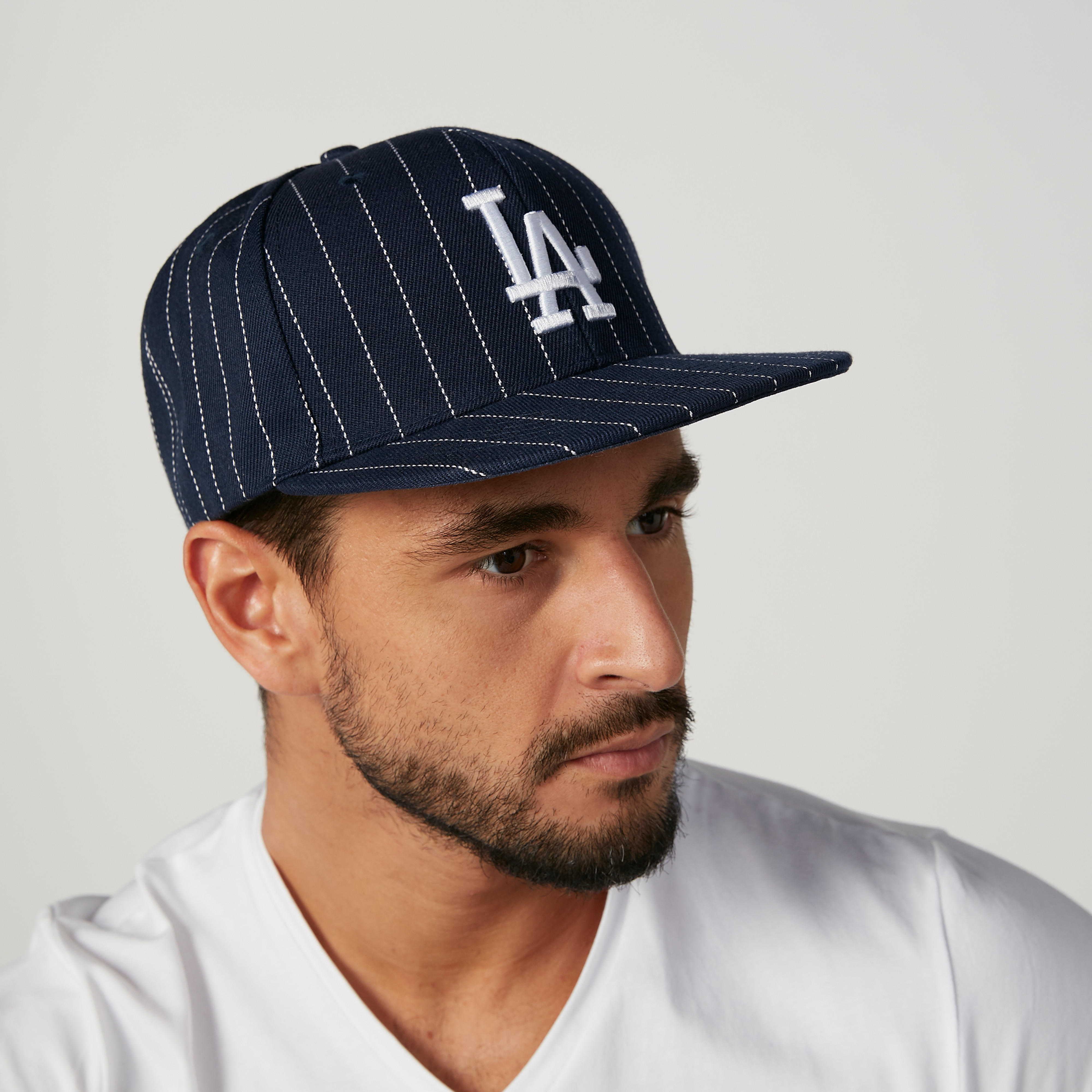 كاب بارز الملمس بزر إغلاق-men-caps-image-3