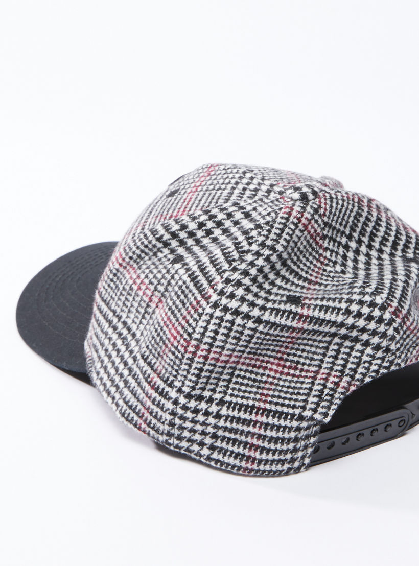 كاب بارز الملمس بزر إغلاق-men-caps-image-1
