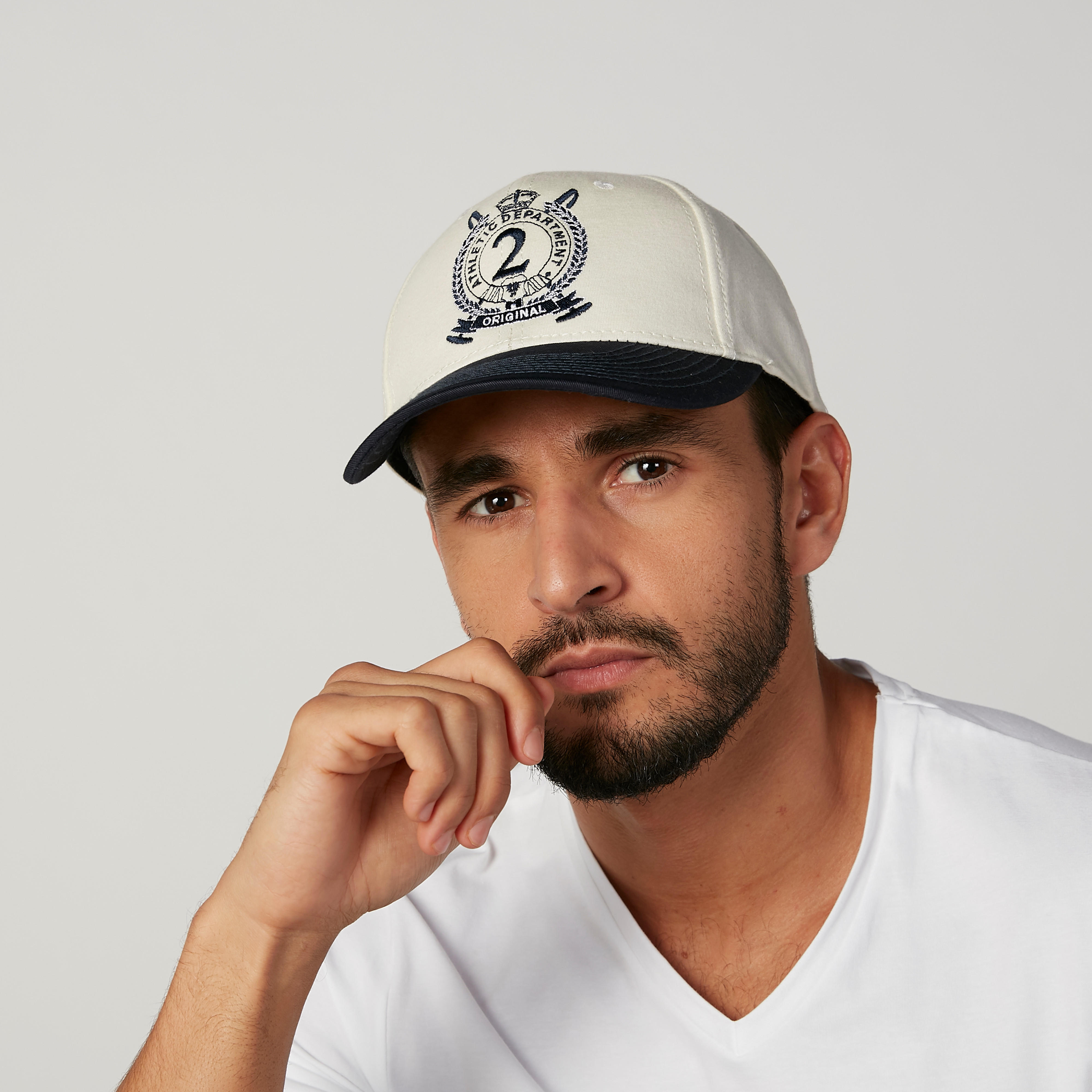 كاب بارز الملمس بإبزيم إغلاق-men-caps-image-3