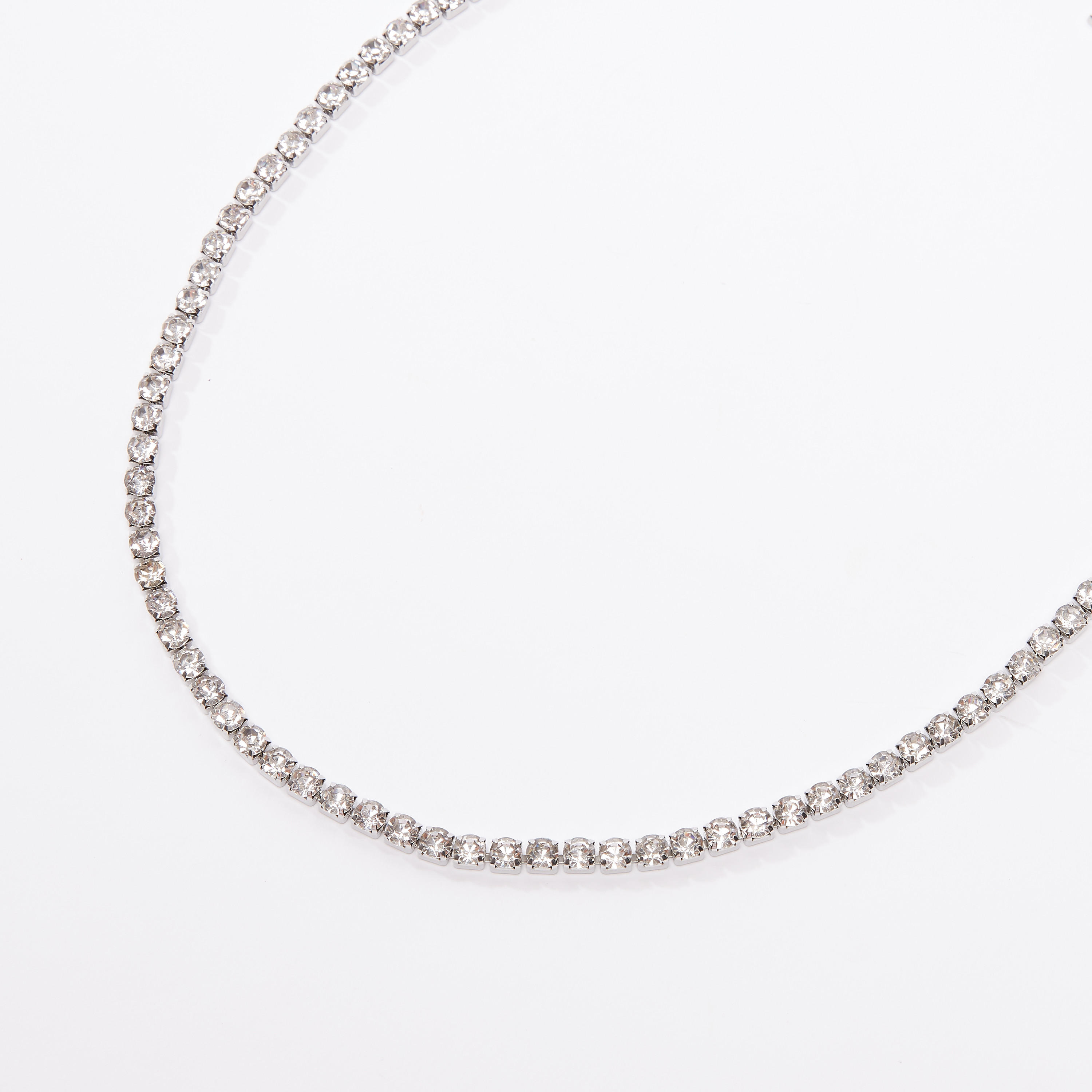 قلادة مرصّعة بدلّاية ومشبك إغلاق-men-watchesandjewellery-necklacesandpendants-image-3