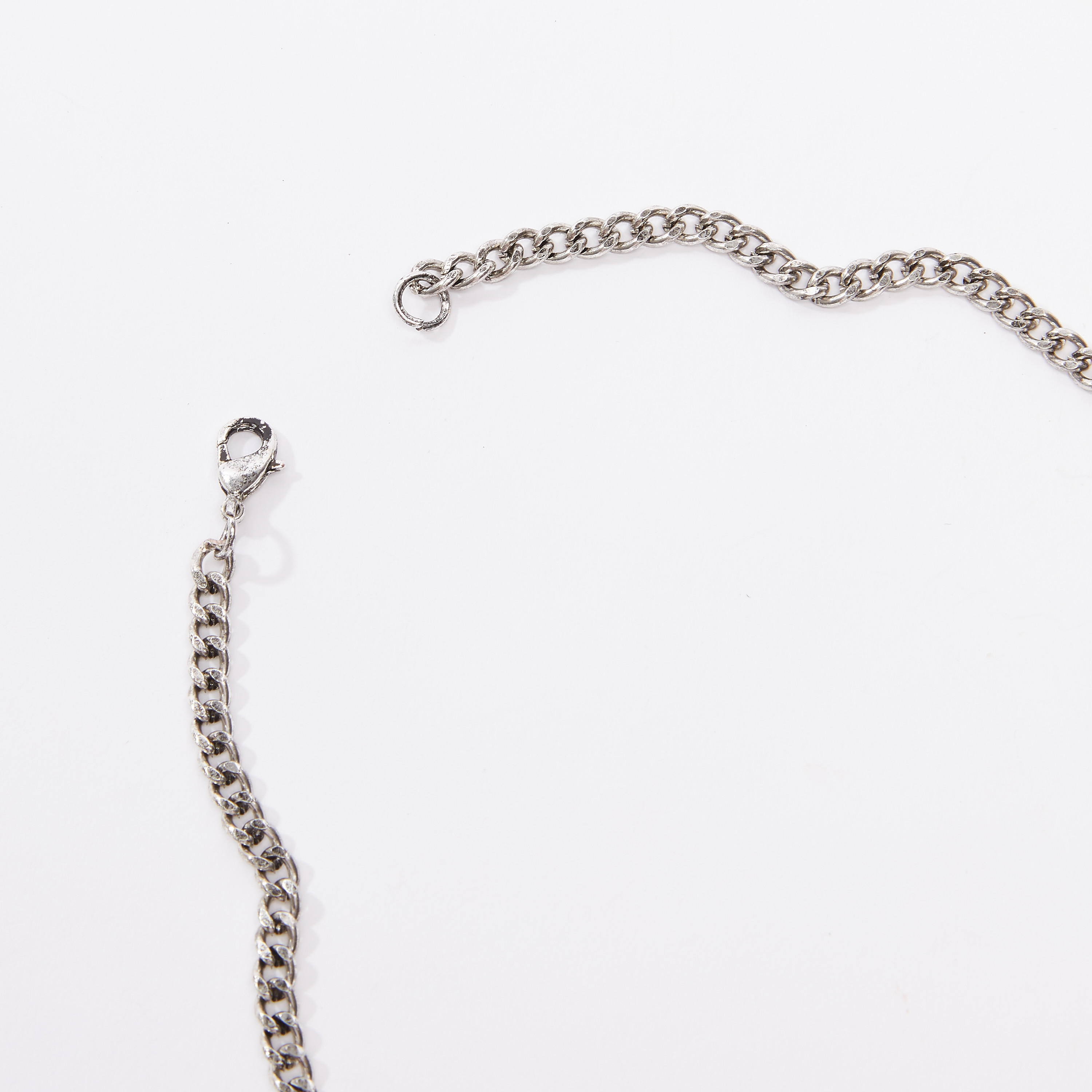 عقد بدلّاية ميتاليك ومشبك إغلاق-men-watchesandjewellery-necklacesandpendants-image-4