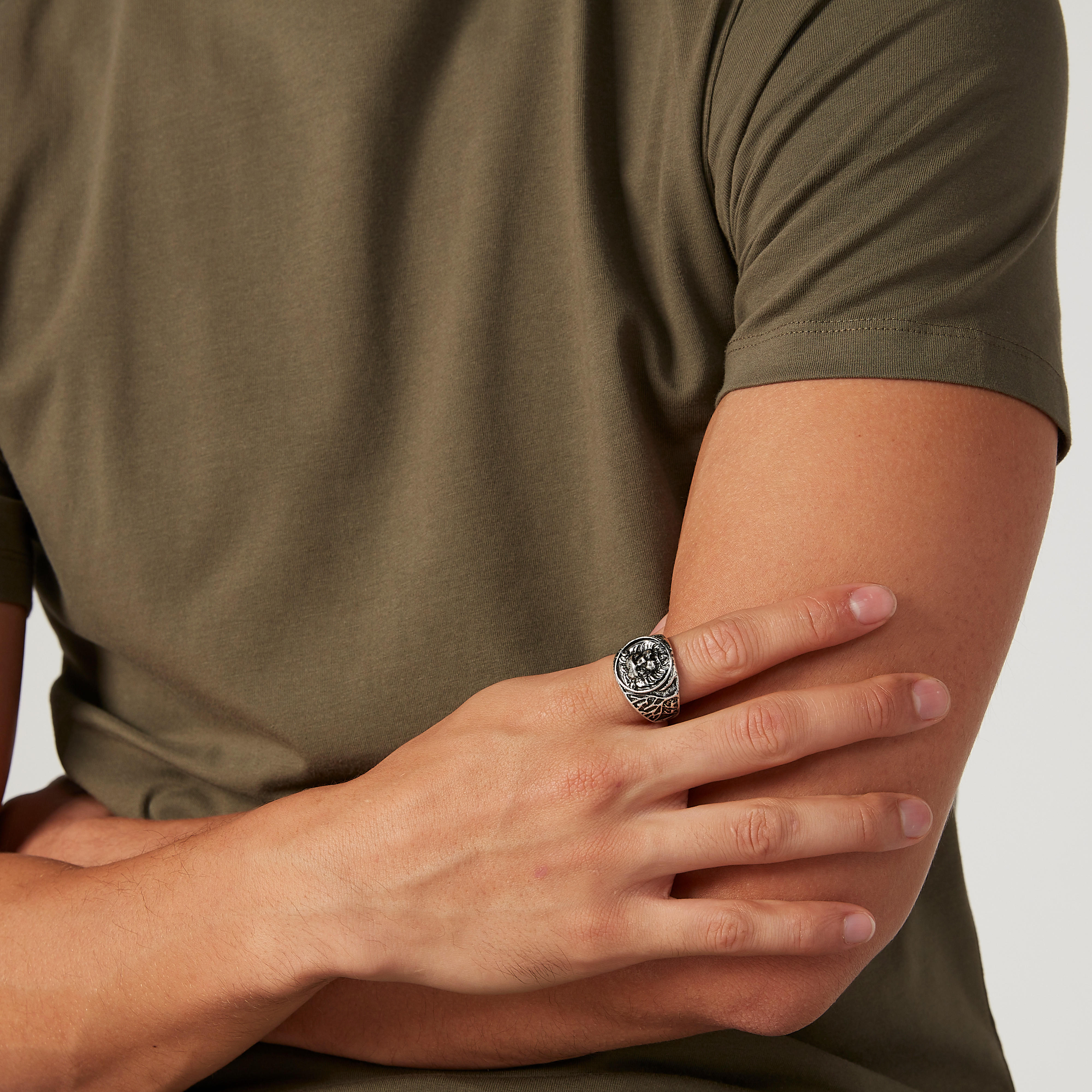 Metallic Finger Ring-men-watchesandjewellery-rings-image-2