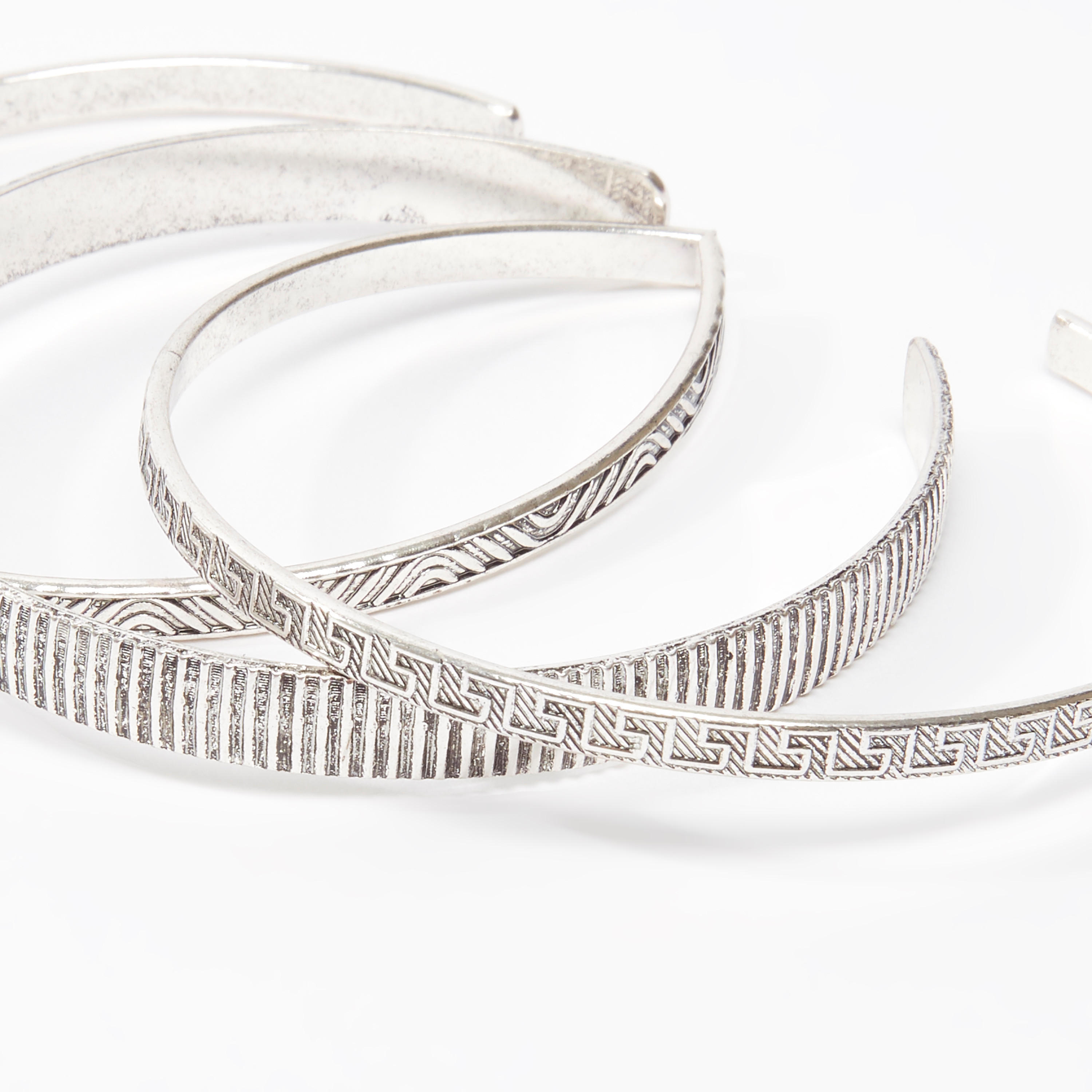 اساور ميتاليك - طقم من 3 قطع-men-watchesandjewellery-bracelets-image-4