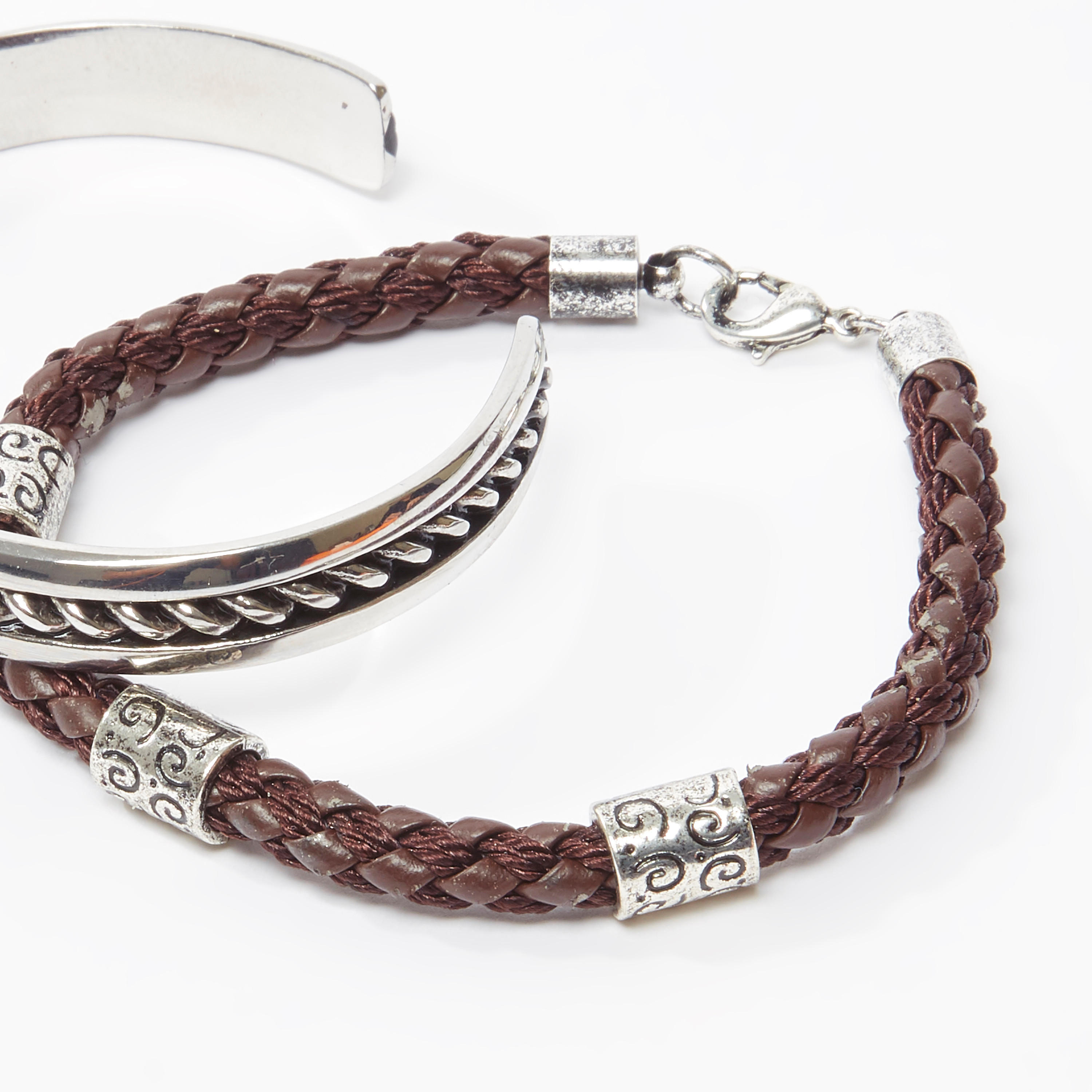 اساور مزينة - طقم من قطعتين-men-watchesandjewellery-bracelets-image-4
