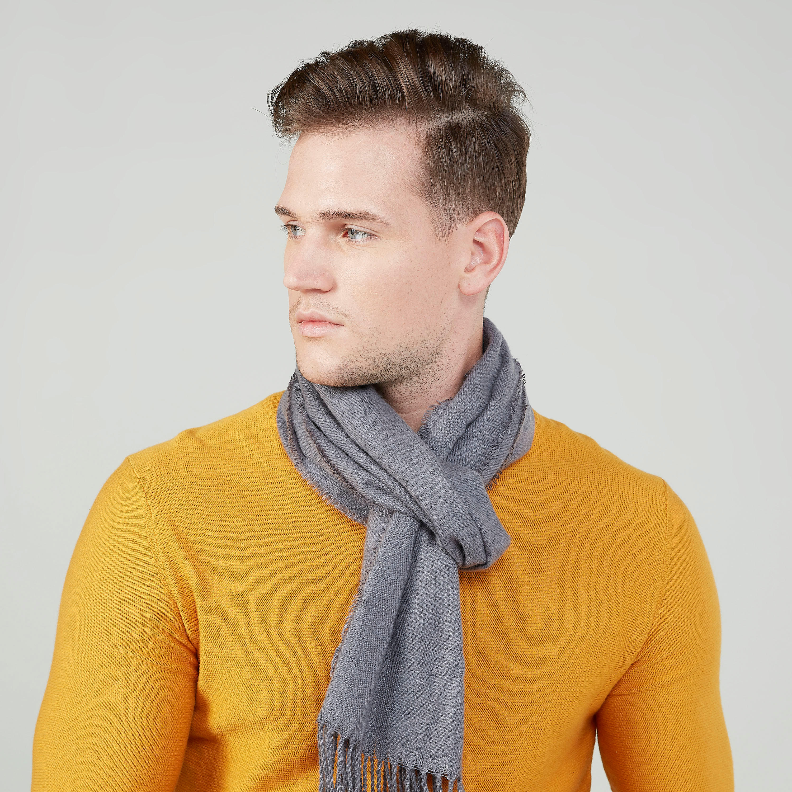 وشاح بارز الملمس بشراشيب من لي كوبر-men-scarvesandgloves-image-2