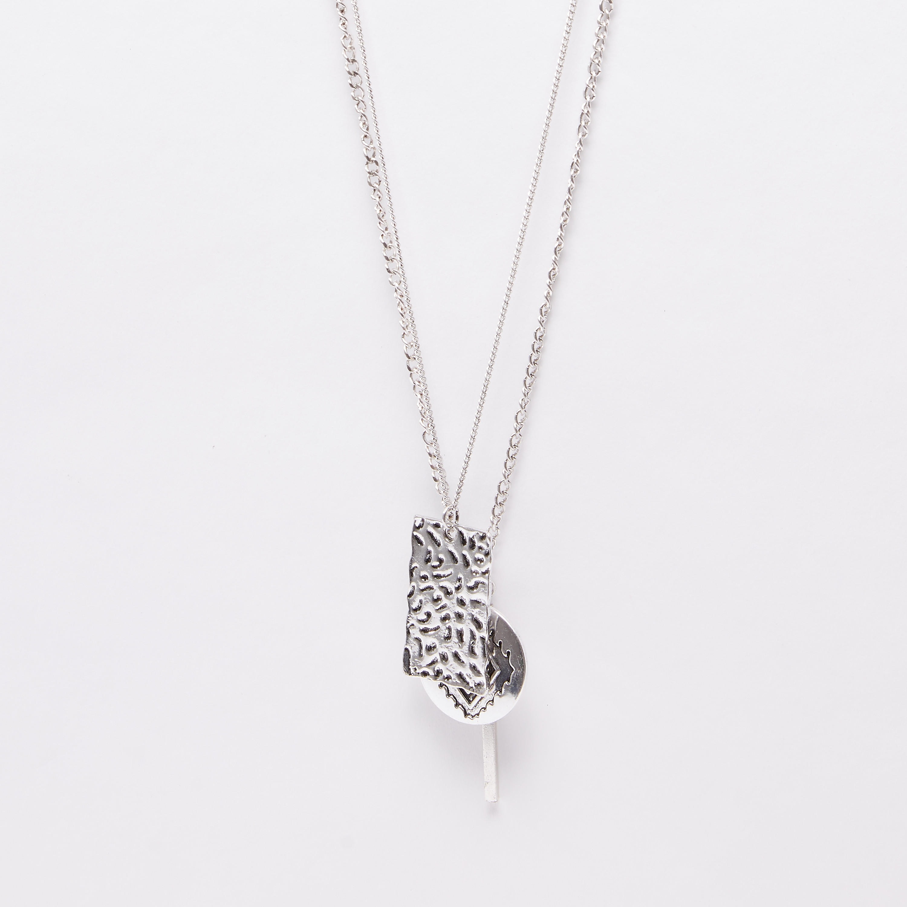 عقد ميتاليك متعدد الطبقات بمشبك إغلاق-men-watchesandjewellery-necklacesandpendants-image-1