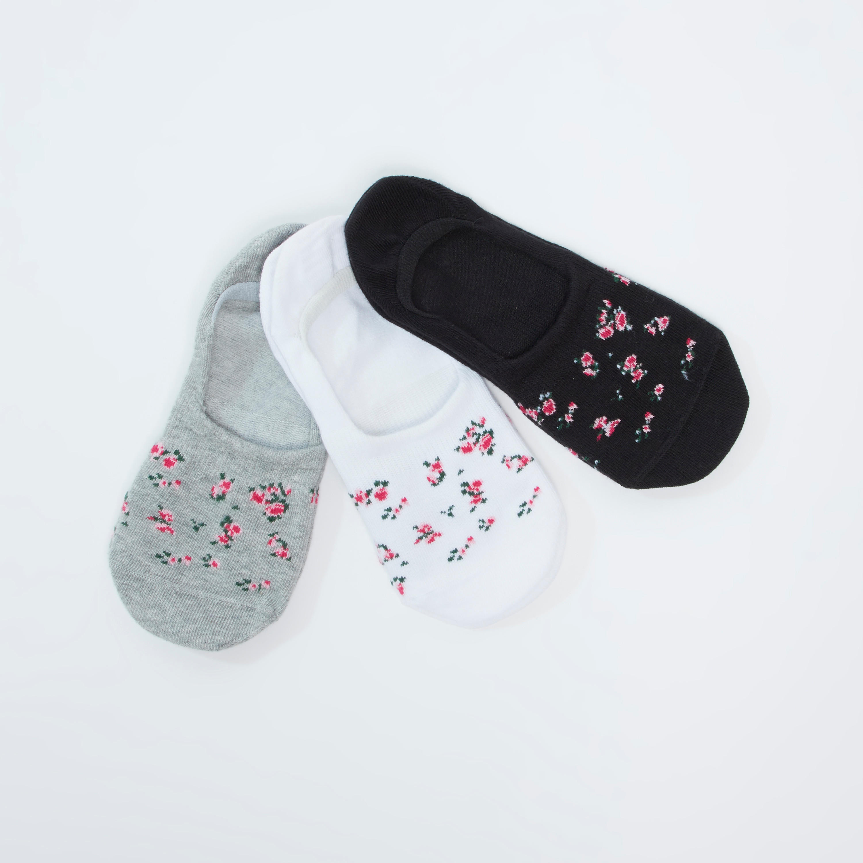 جوارب غير مرئية بحوّاف مطّاطية وطبعات زهرية - طقم من 3 أزواج-women-socksandstockings-image-3
