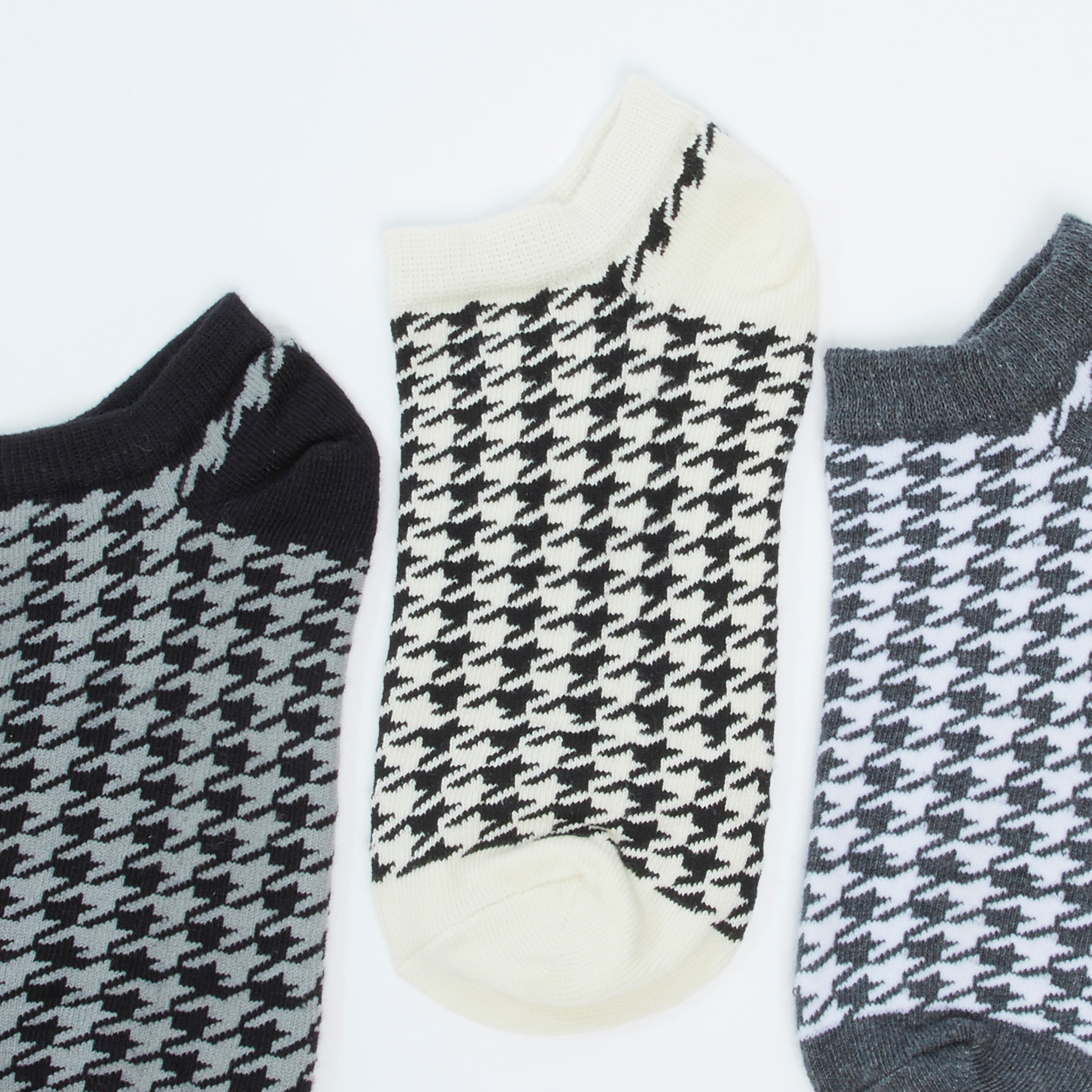 Set of 3 - Chequered Ankle Length Socks with Cuffed Hem-women-socksandstockings-image-3