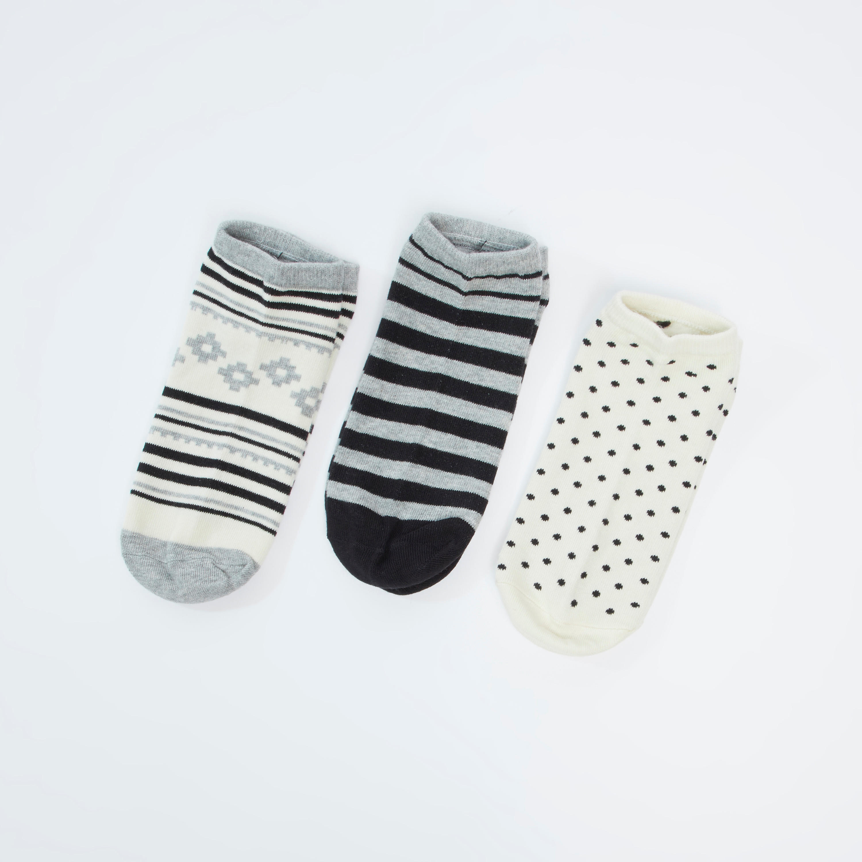 جوارب بطول الكاحل بحوّاف أساور وطبعات - طقم من 3 أزواج-women-socksandstockings-image-1
