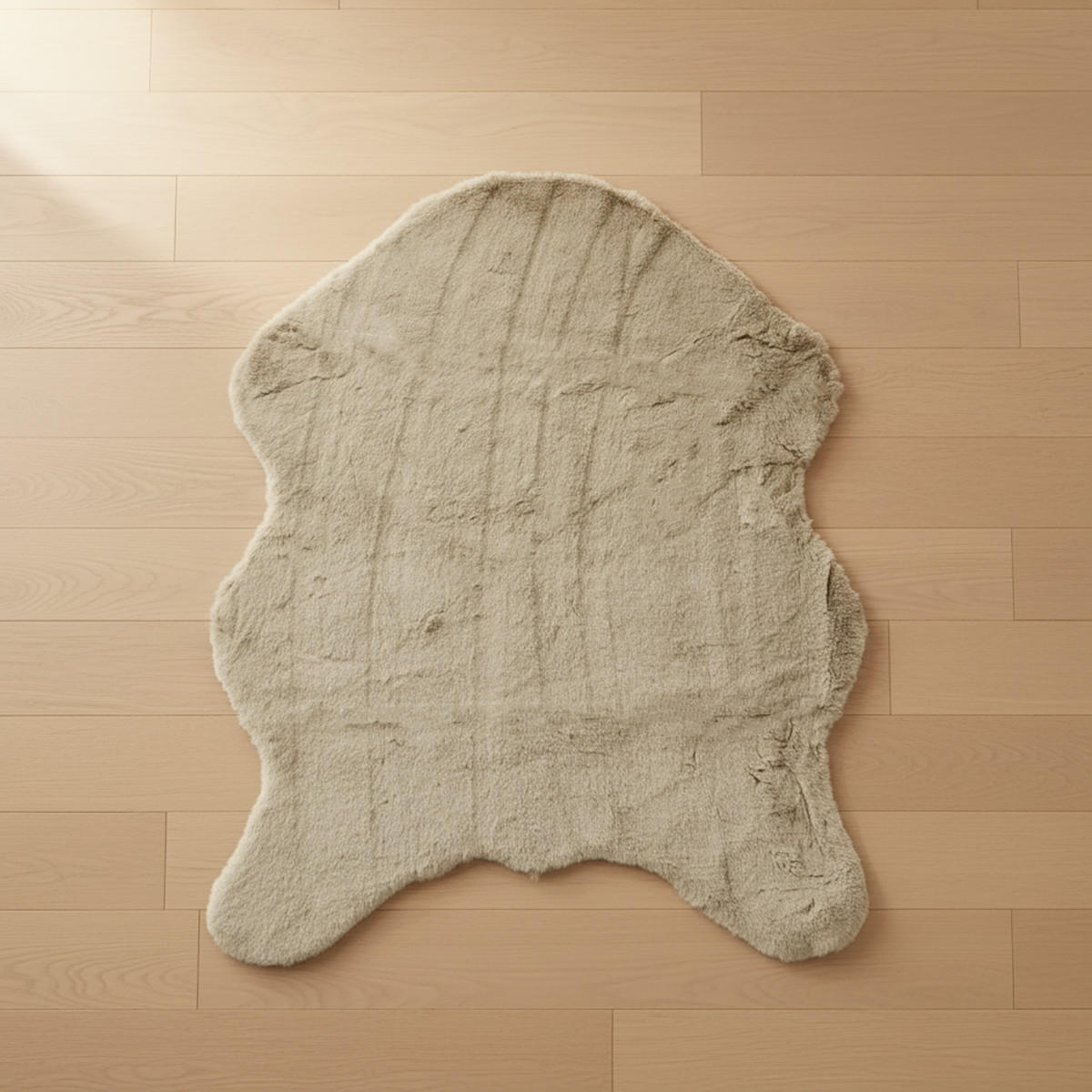 سجادة فرو اصطناعي - 90x60 سم-household-rugsandcarpets-rugs-image-1