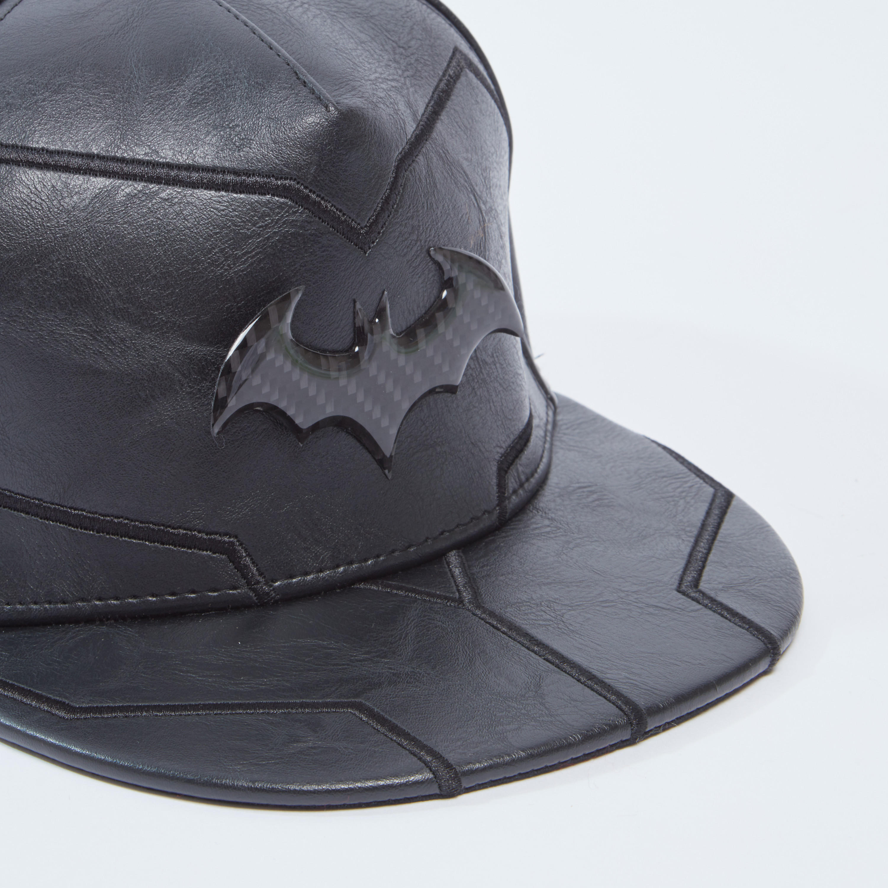 قبّعة كاب بزر إغلاق وتزيينات باتمان-men-caps-image-3