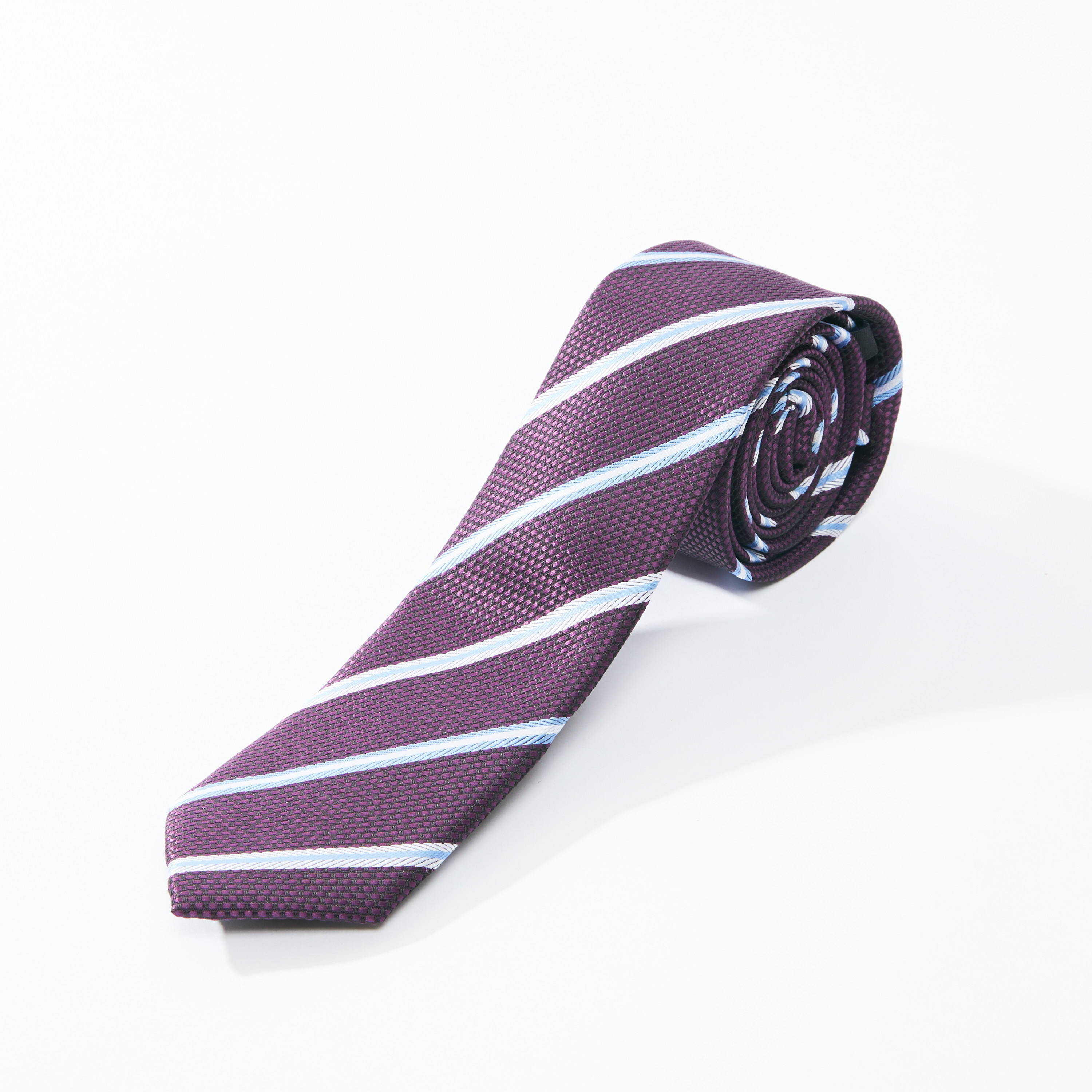 ربطة عنق عادية مقلّمة بمشبك تثبيت-men-tiesandcufflinks-pocketsquares-image-4