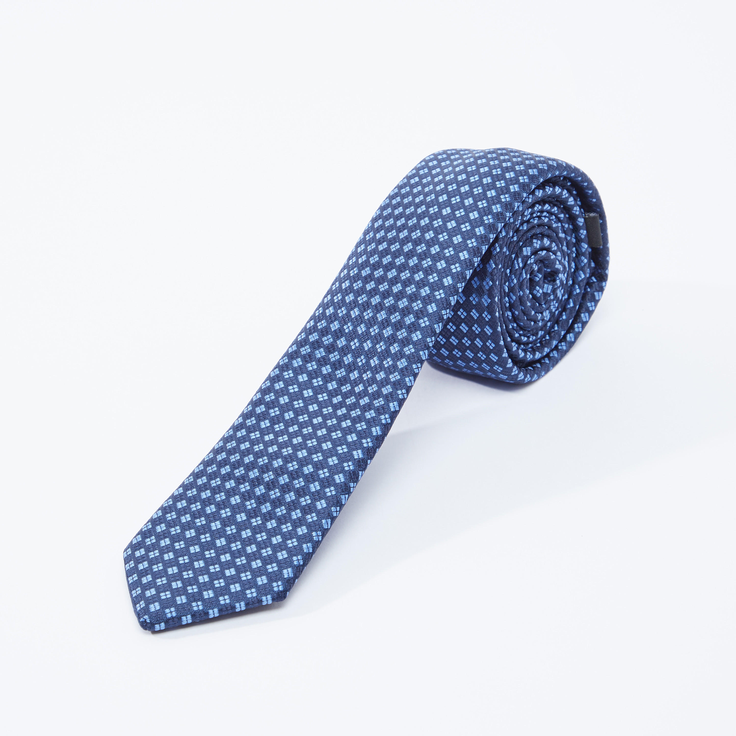 ربطة عنق عادية بحلقة تثبيت وطبعات-men-tiesandcufflinks-pocketsquares-image-4