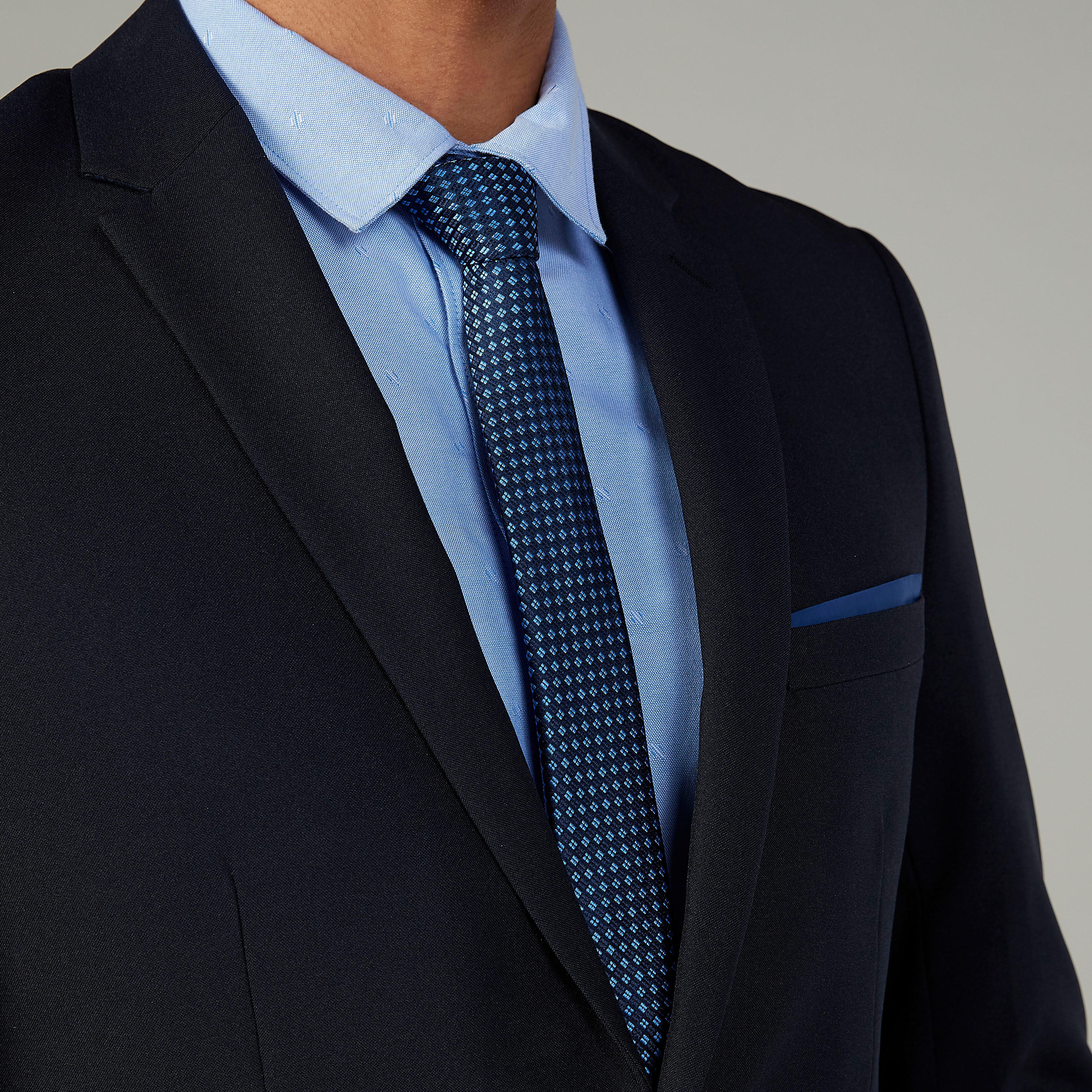 ربطة عنق عادية بحلقة تثبيت وطبعات-men-tiesandcufflinks-pocketsquares-image-3