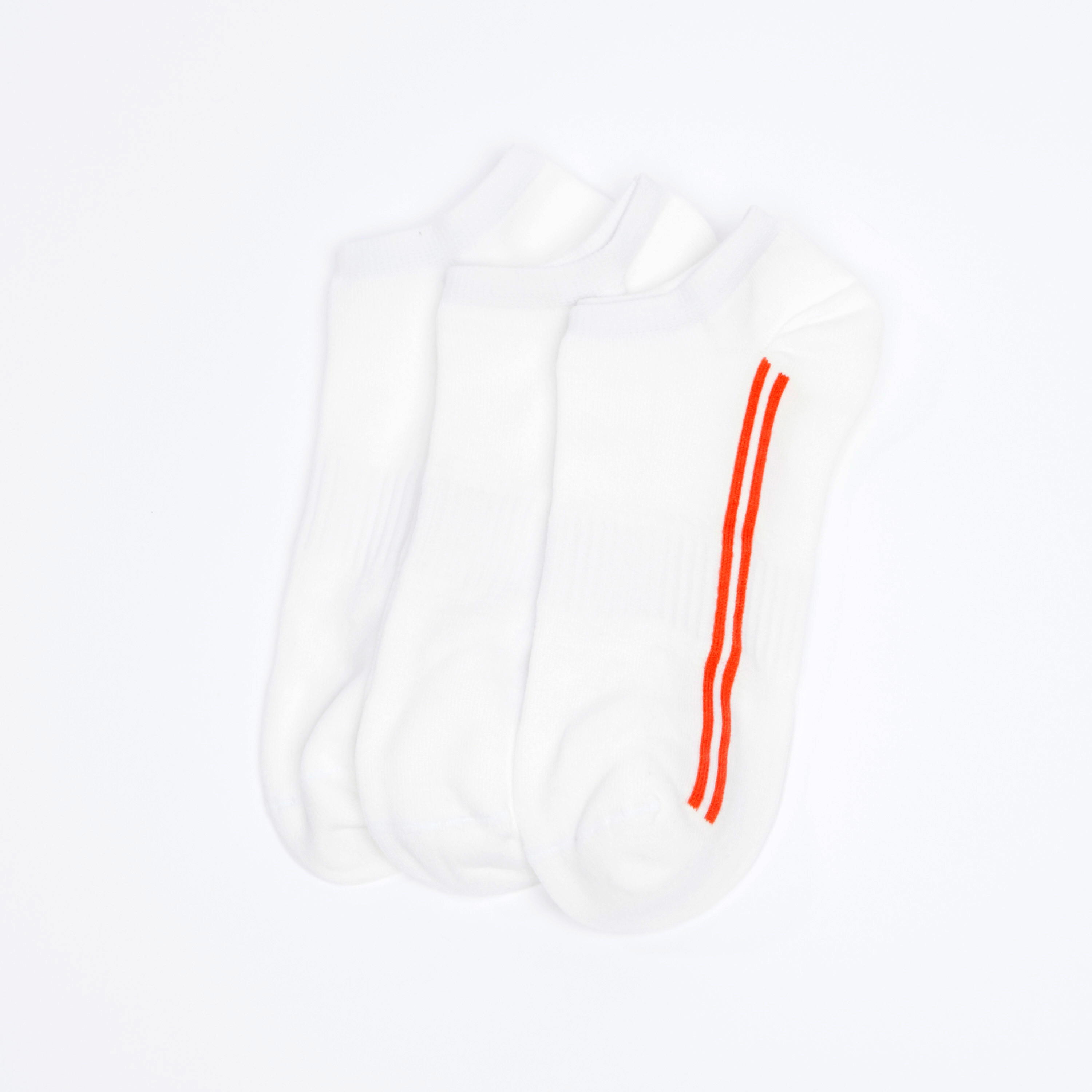 جوارب مخططة بطول الكاحل - طقم من 3 أزواج-men-socks-image-1