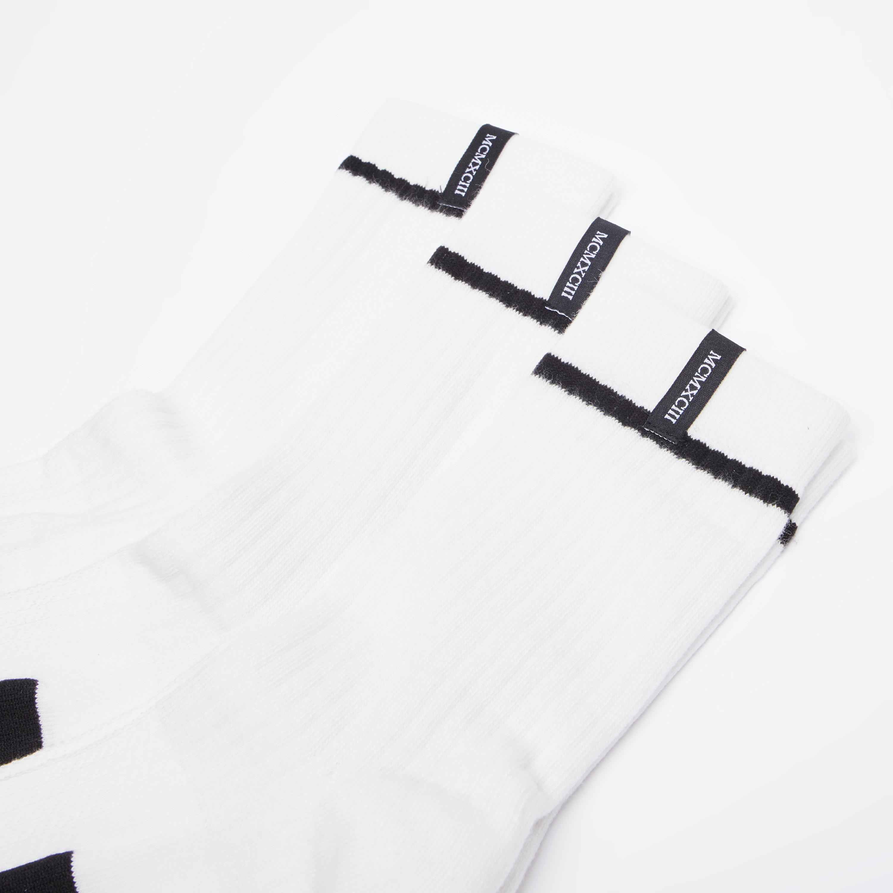 جوارب بارزة الملمس بطول ربلة الساق - طقم من 3 أزواج-men-socks-image-2