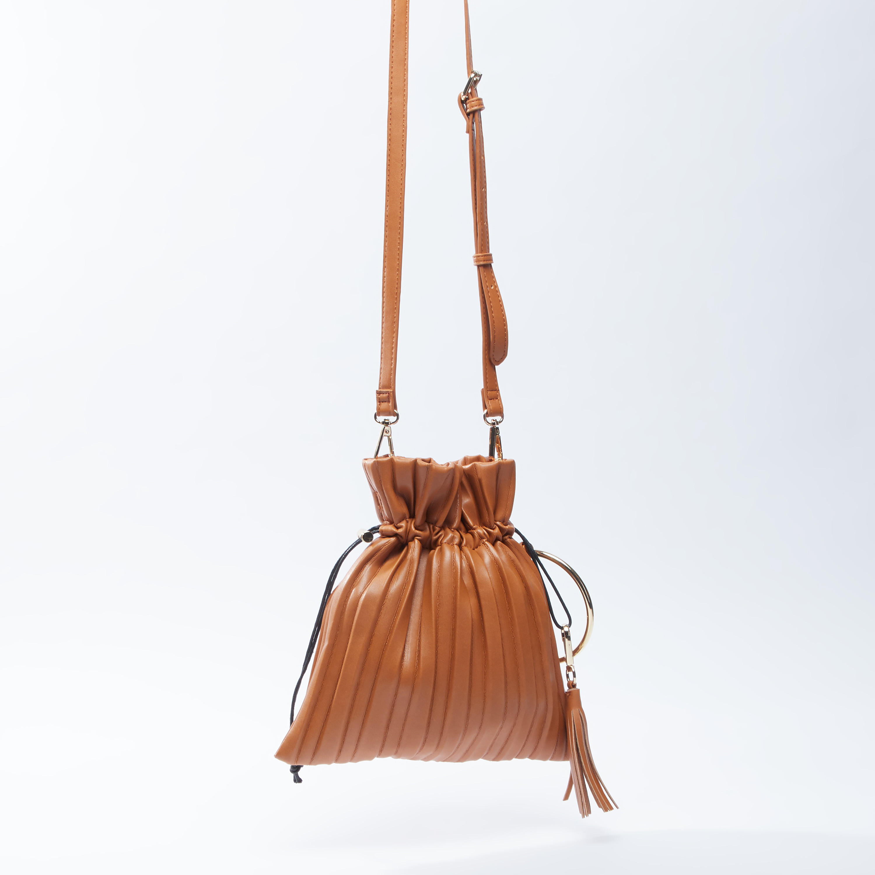 شنطة كروس بودي بملمس بارز وسحّاب إغلاق-women-bagsandwallets-handbags-image-2