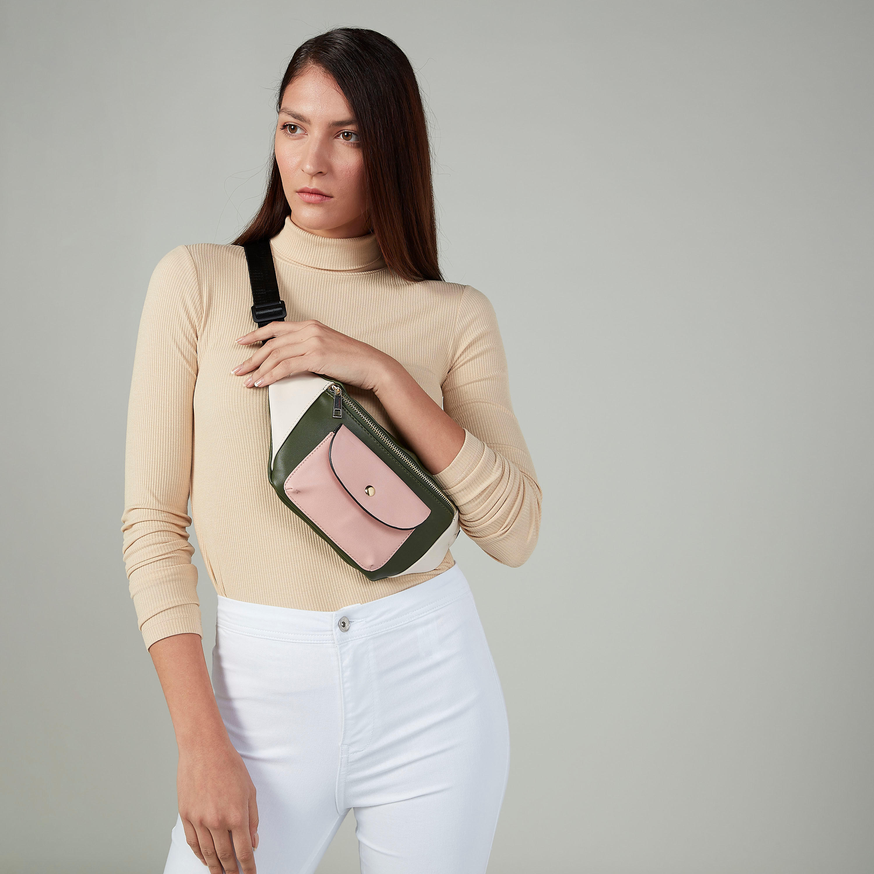 حقيبة فاني بحزام قابل للتعديل وإبزيم إغلاق ودرزات-women-bagsandwallets-handbags-image-2