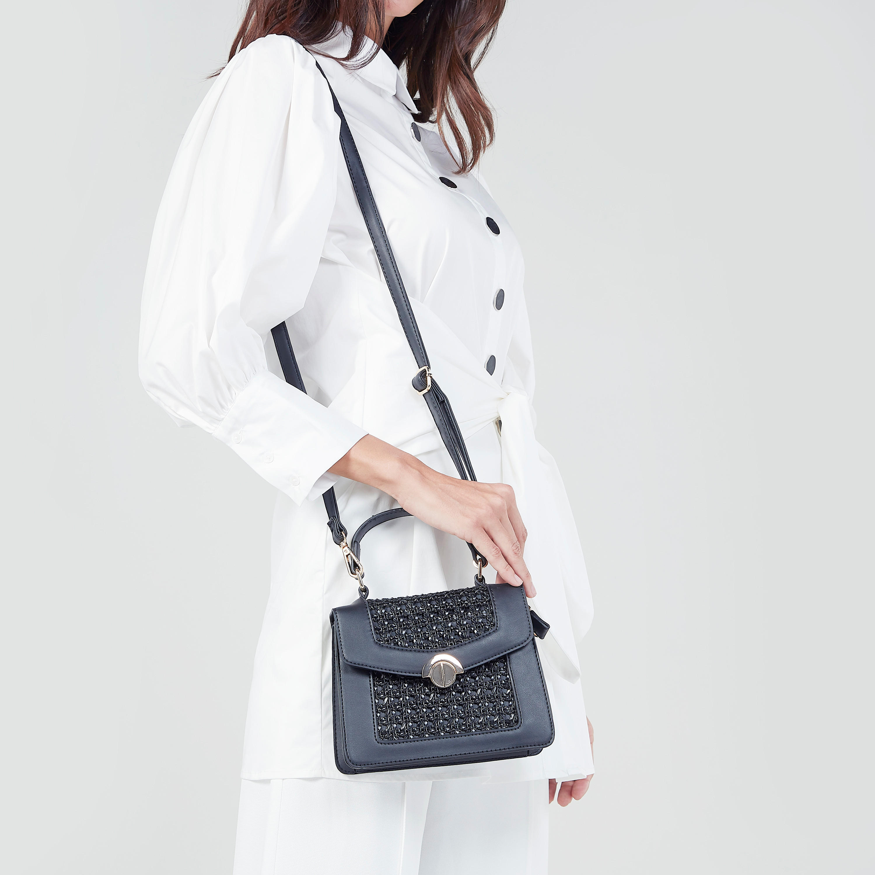 شنطة ساتشيل بارزة الملمس بزر إغلاق مغناطيسي وحمّالة قابلة للتعديل-women-bagsandwallets-handbags-image-4