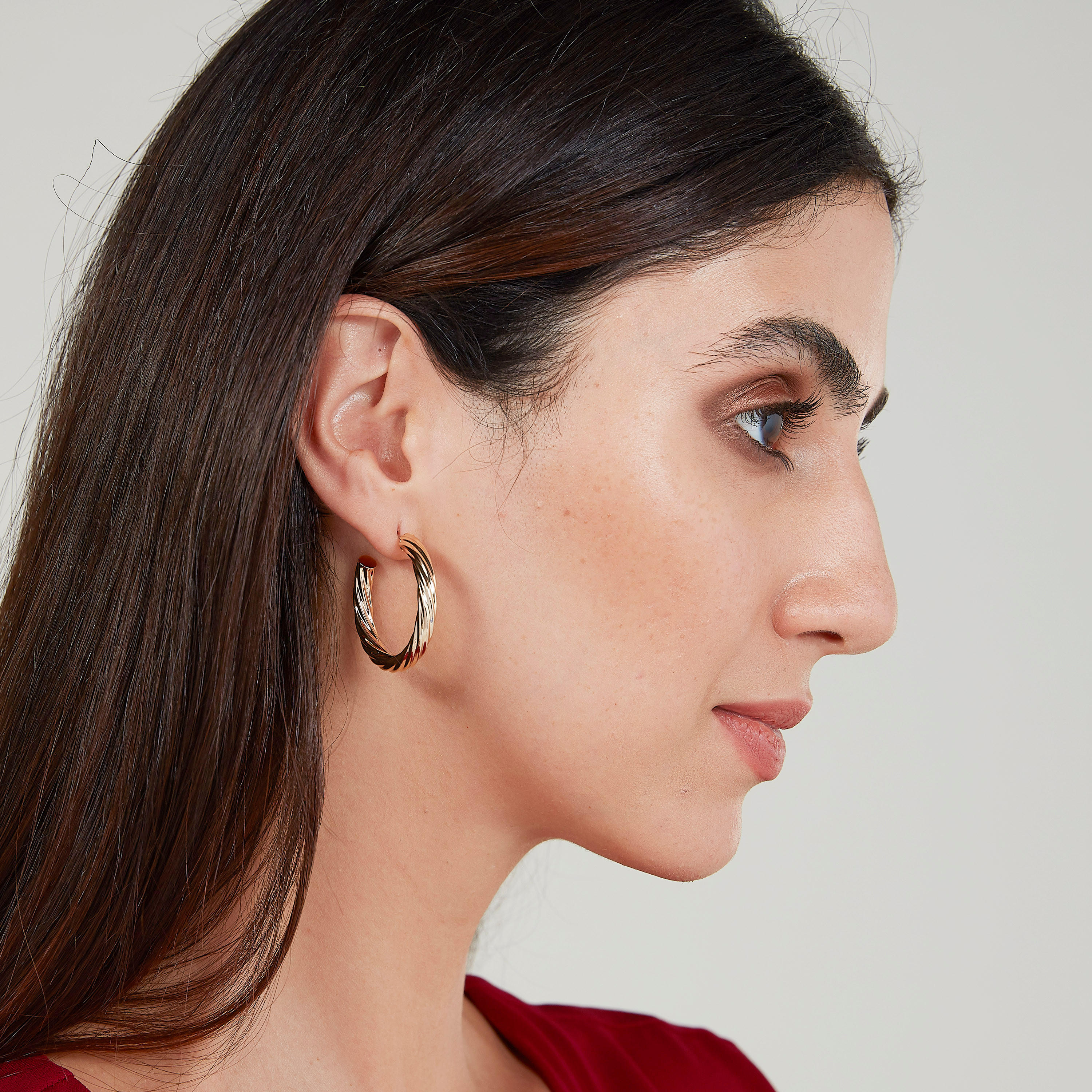 حلق ميتاليك بمكبس إغلاق-women-watchesandjewellery-jewellery-earrings-image-2